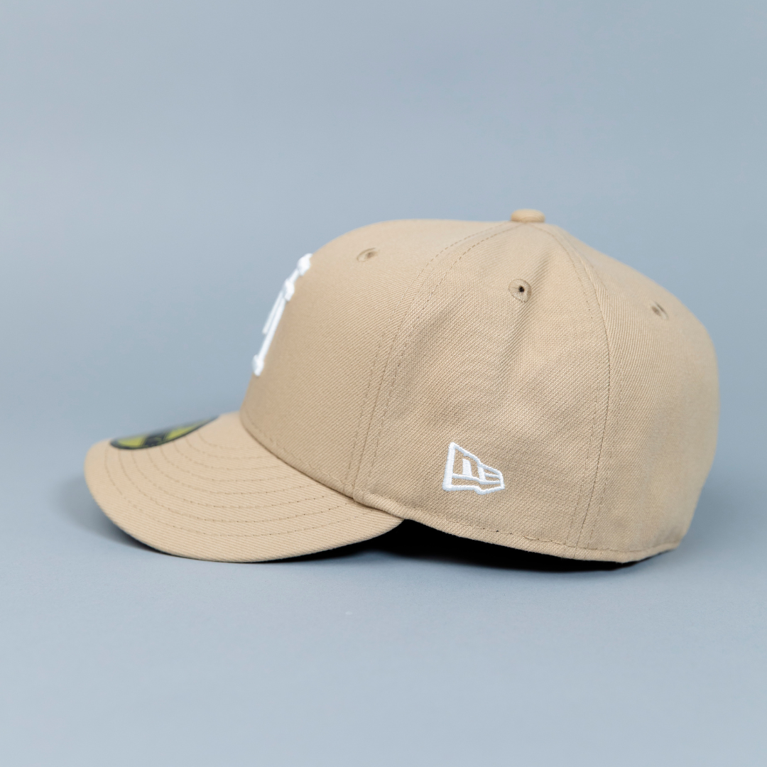 NEW ERA EXCLUSIVE 59FIFTY LIGHT KHAKI UPSIDE DOWN LOS ANGELES DODGERS W/ 60TH ANNIVERSARY SIDE PATCH