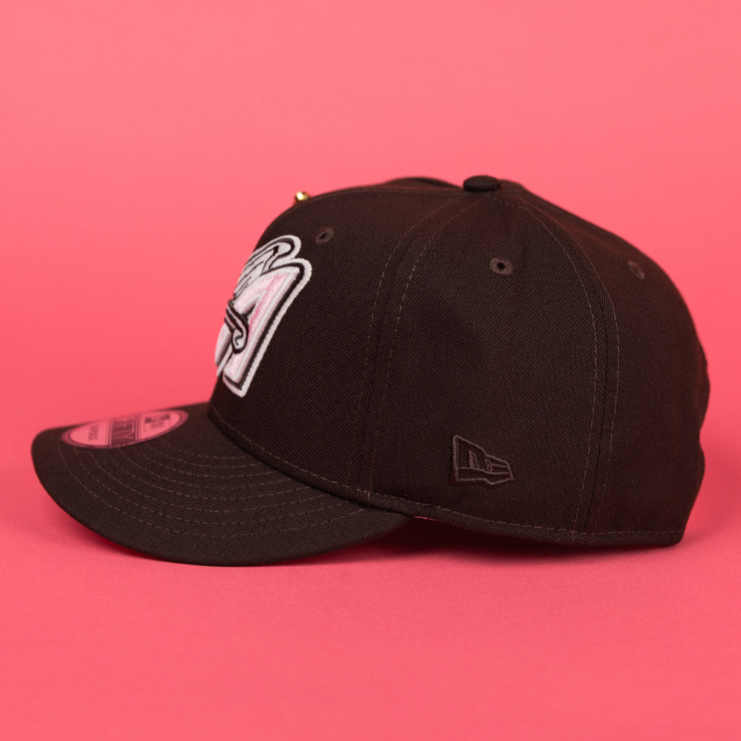 NEW ERA EXCLUSIVE 9FIFTY DARK BROWN ANAHEIM ANGELS SNAPBACK W/ 40TH ANNIVERSARY SIDE PATCH