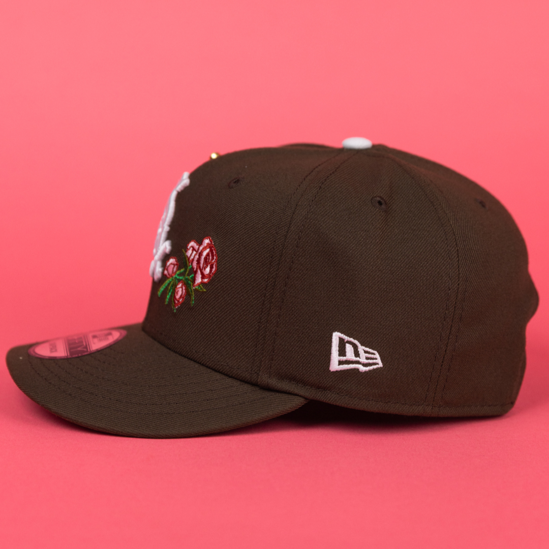 NEW ERA EXCLUSIVE 9FIFTY BROWN CHICAGO WHITE SOX SNAPBACK W/ PINK ROSE + WORLD SERIES CHAMPIONS SIDE PATCH