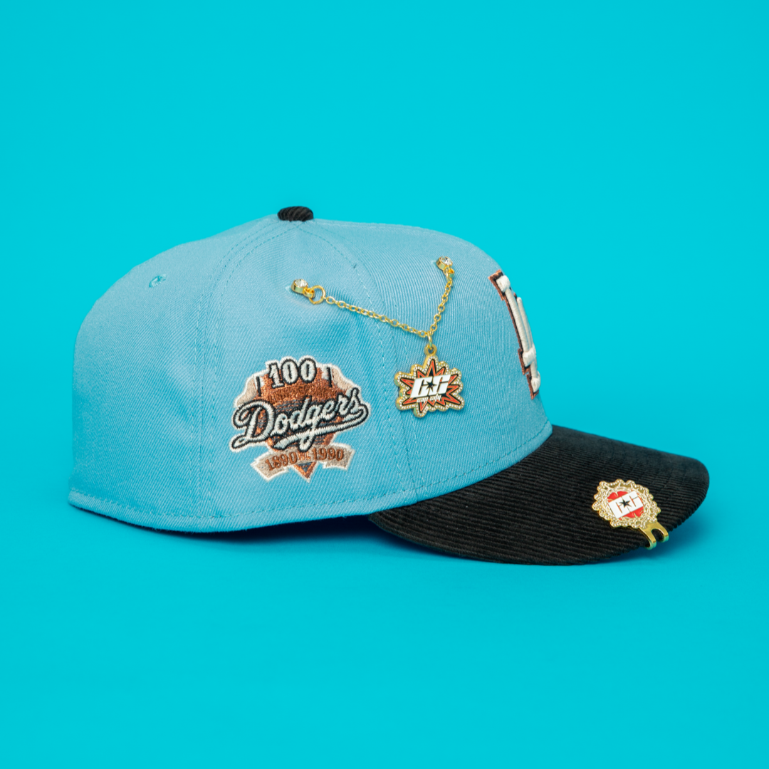 EXCLUSIVO DE NEW ERA 59FIFTY CROMADO BLANCO/ORO LOS ANGELES DODGERS CON PARCHE DEL JUEGO ALL STAR 2000 