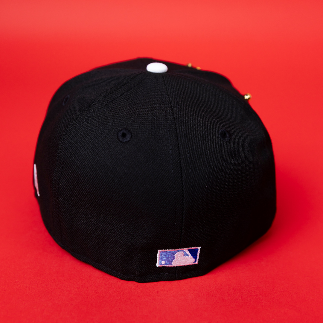 NEW ERA EXCLUSIVE 59FIFTY BLACK CHICAGO WHITE SOX W/ BLUE ROSE + 95TH ANNIVERSARY SIDE PATCH