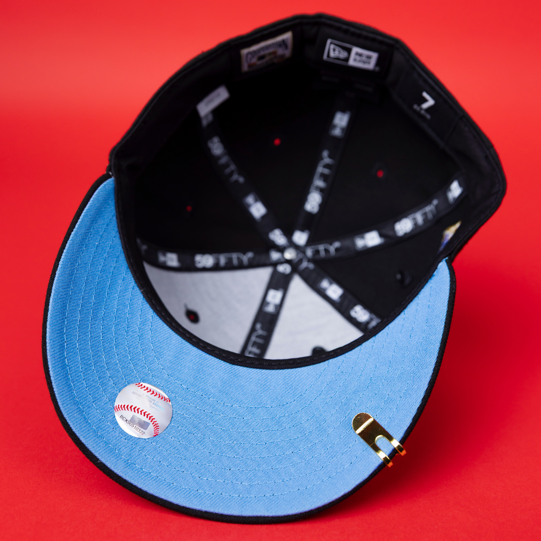 NEW ERA EXCLUSIVE 59FIFTY BLACK CHICAGO WHITE SOX W/ BLUE ROSE + 95TH ANNIVERSARY SIDE PATCH