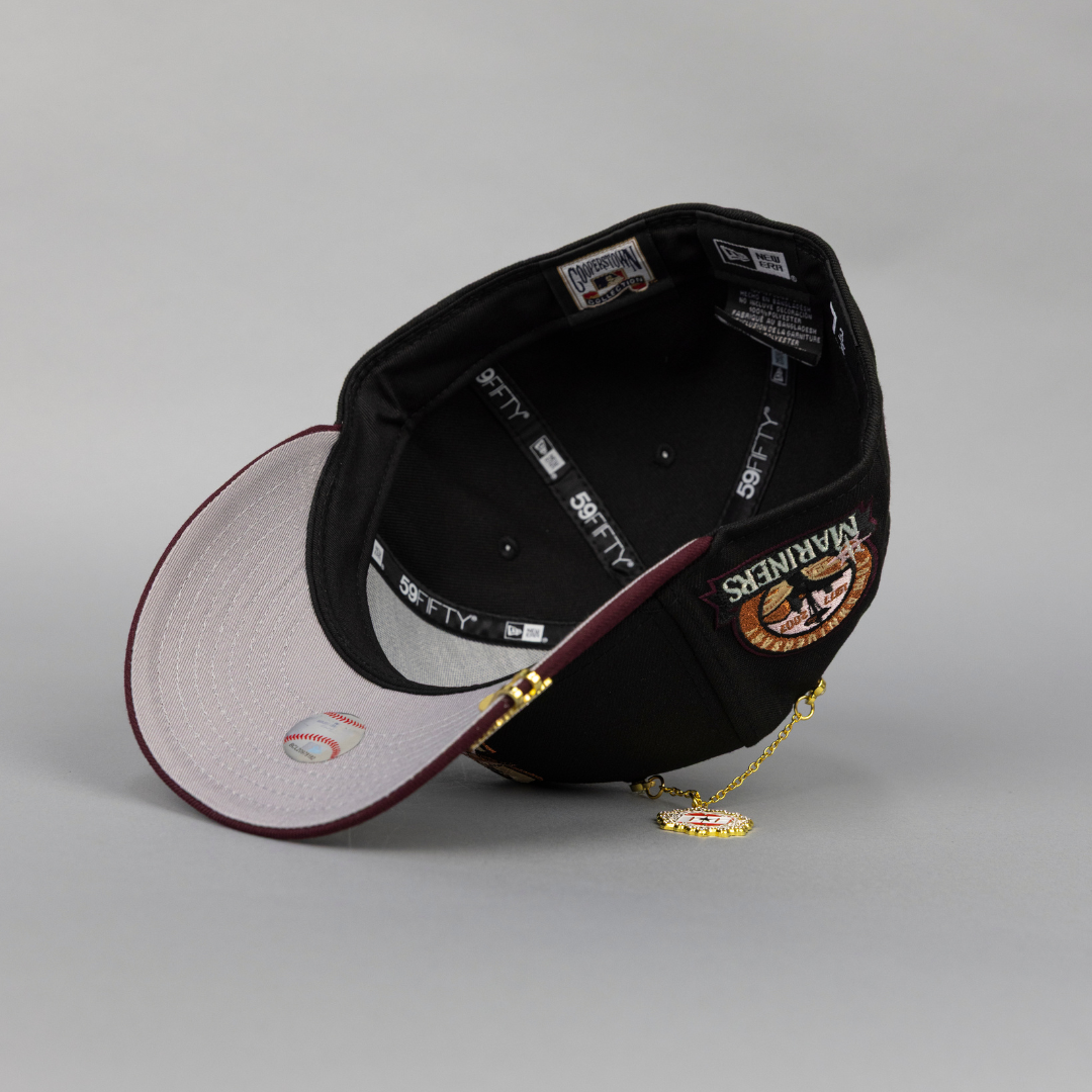 NEW ERA EXCLUSIVE 9FORTY A-FRAME CHROME WHITE/NAVY ATLANTA BRAVES W/ 100TH ANNIVERSARY SIDE PATCH
