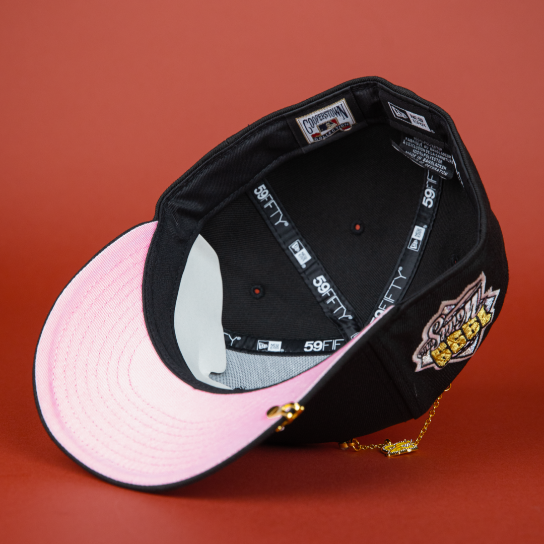 NEW ERA 59FIFTY BLACK ATLANTA BRAVES W/ 1999 WORLD SERIES SIDE PATCH