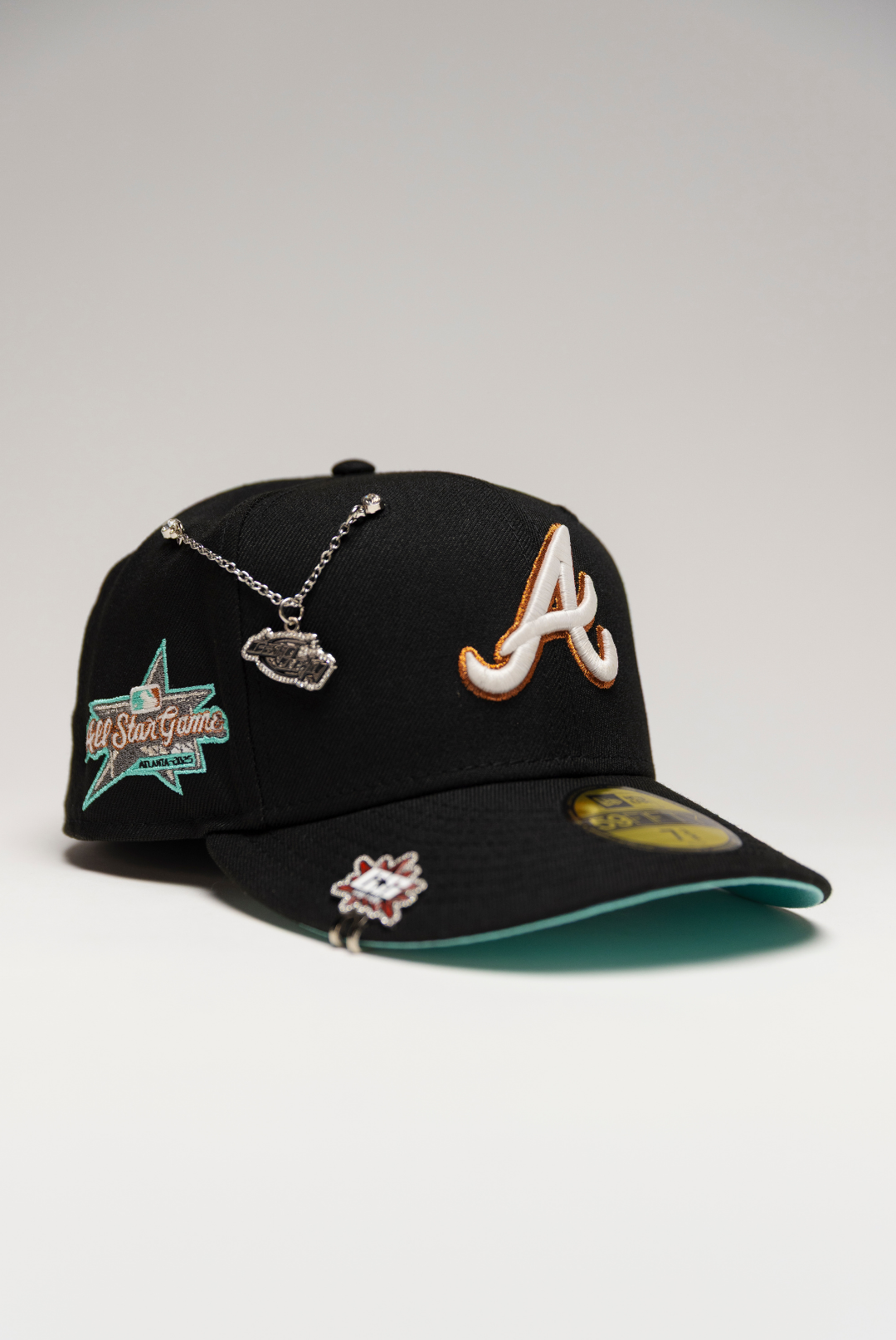 NEW ERA EXCLUSIVE 59FIFTY BLACK ATLANTA BRAVES W/ ALL STAR GAME SIDE PATCH