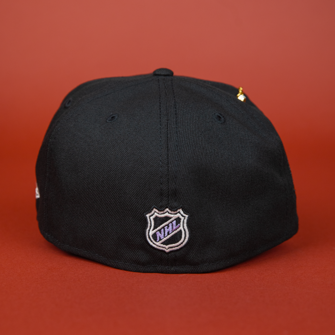 NEW ERA EXCLUSIVE 59FIFTY BLACK CHICAGO BLACKHAWKS W/ CHICAGO STADIUM SIDE PATCH