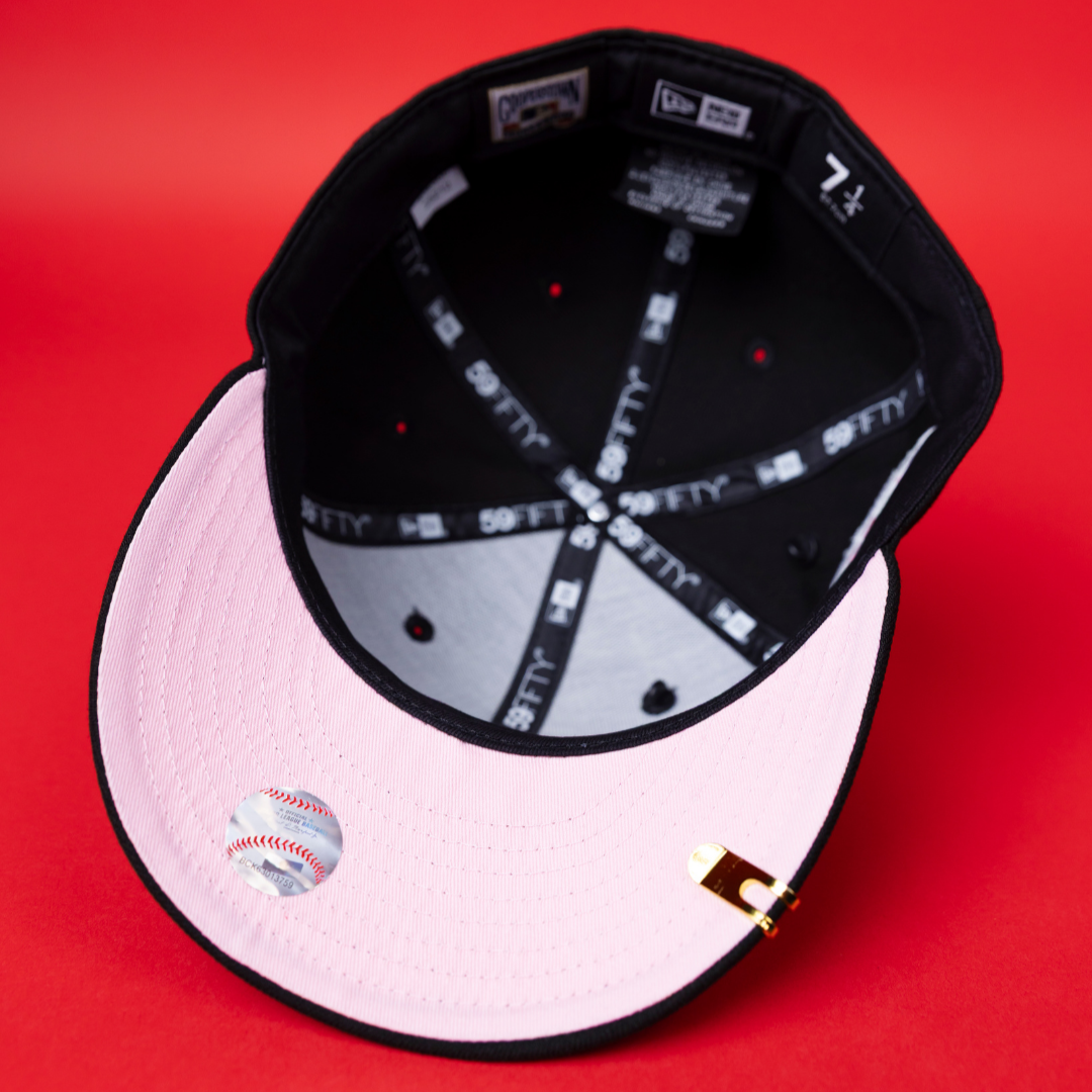 NEW ERA EXCLUSIVE 59FIFTY BLACK CHICAGO WHITE SOX W/ PINK ROSES + COMISKEY PARK SIDE PATCH