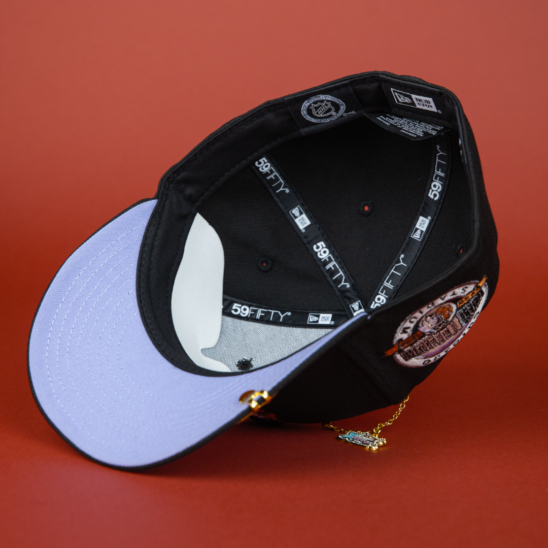 NEW ERA EXCLUSIVE 59FIFTY BLACK CHICAGO BLACKHAWKS W/ CHICAGO STADIUM SIDE PATCH