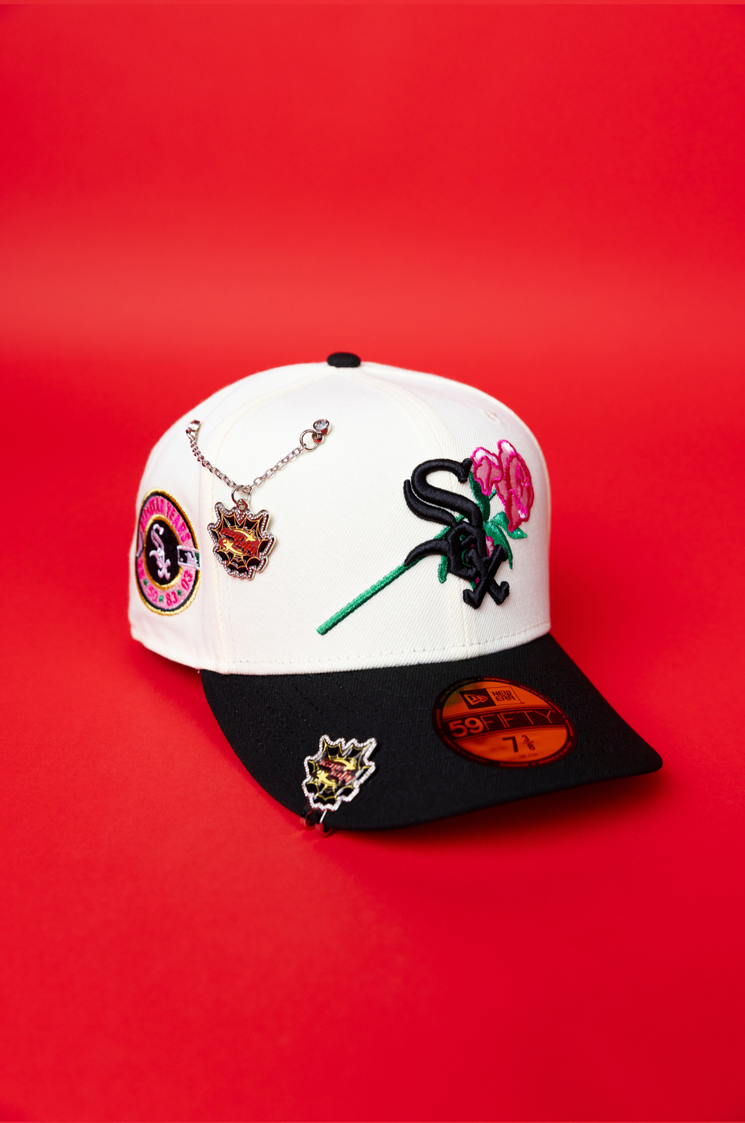 NEW ERA EXCLUSIVE 59FIFTY CHROME/ BLACK CHICAGO WHITE SOX W/ PINK ROSE +1917 WORLD SERIES SIDE PATCH