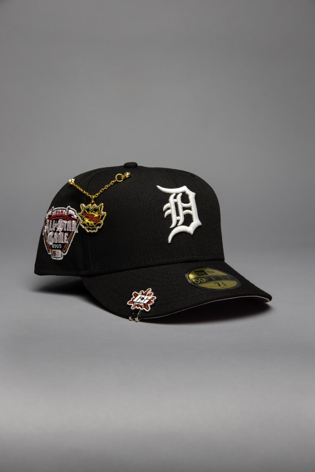 NEW ERA EXCLUSIVE 59FIFTY BLACK DETROIT TIGERS W/ ALL STAR GAME SIDE PATCH