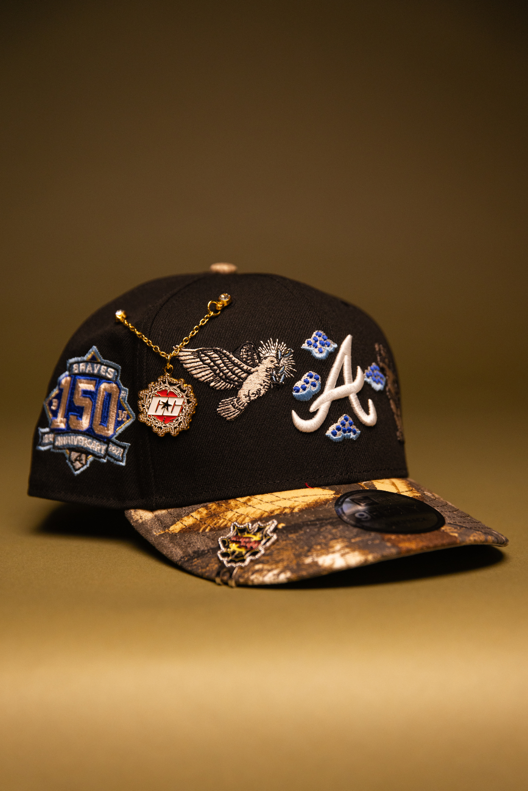 NEW ERA EXCLUSIVE 9FIFTY BLACK/REALTREE ATLANTA BRAVES "HEAVENLY CITY" SNAPBACK W/ 150TH ANNIVERSARY SIDE PATCH