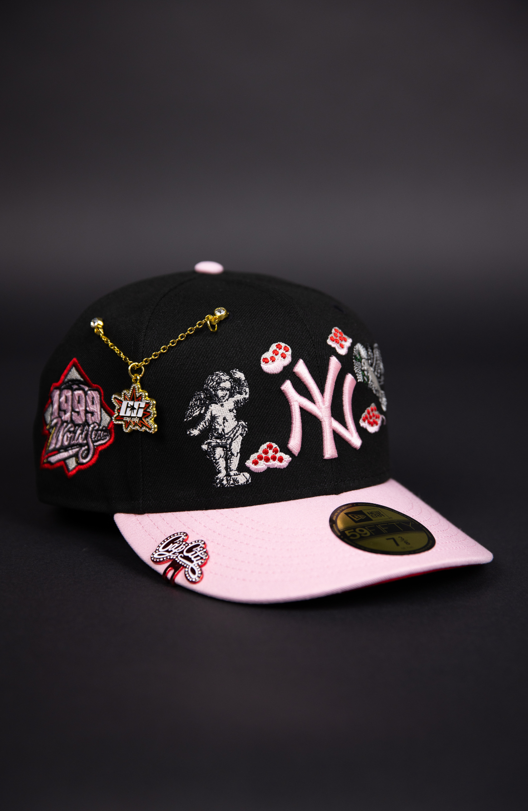 NEW ERA EXCLUSIVE 59FIFTY BLACK/ PINK NEW YORK YANKEES "HEAVENLY CITY" W/ 1999 WORLD SERIES SIDE PATCH