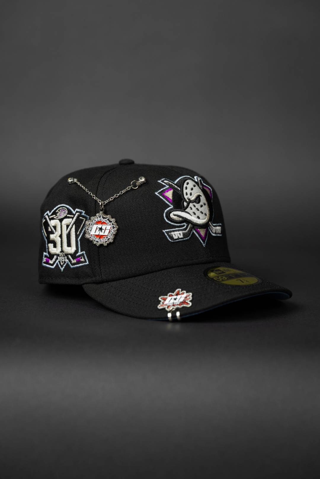 NEW ERA EXCLUSIVE 59FIFTY BLACK ANAHEIM DUCKS W/ 30TH ANNIVERSARY SIDE PATCH
