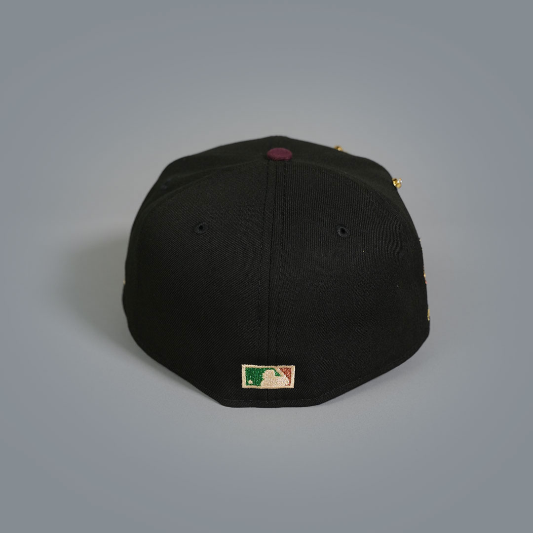 NEW ERA EXCLUSIVE 59FIFTY BLACK/ BURGUNDY PITTSBURGH PIRATES W// PNC PARK SIDE PATCH
