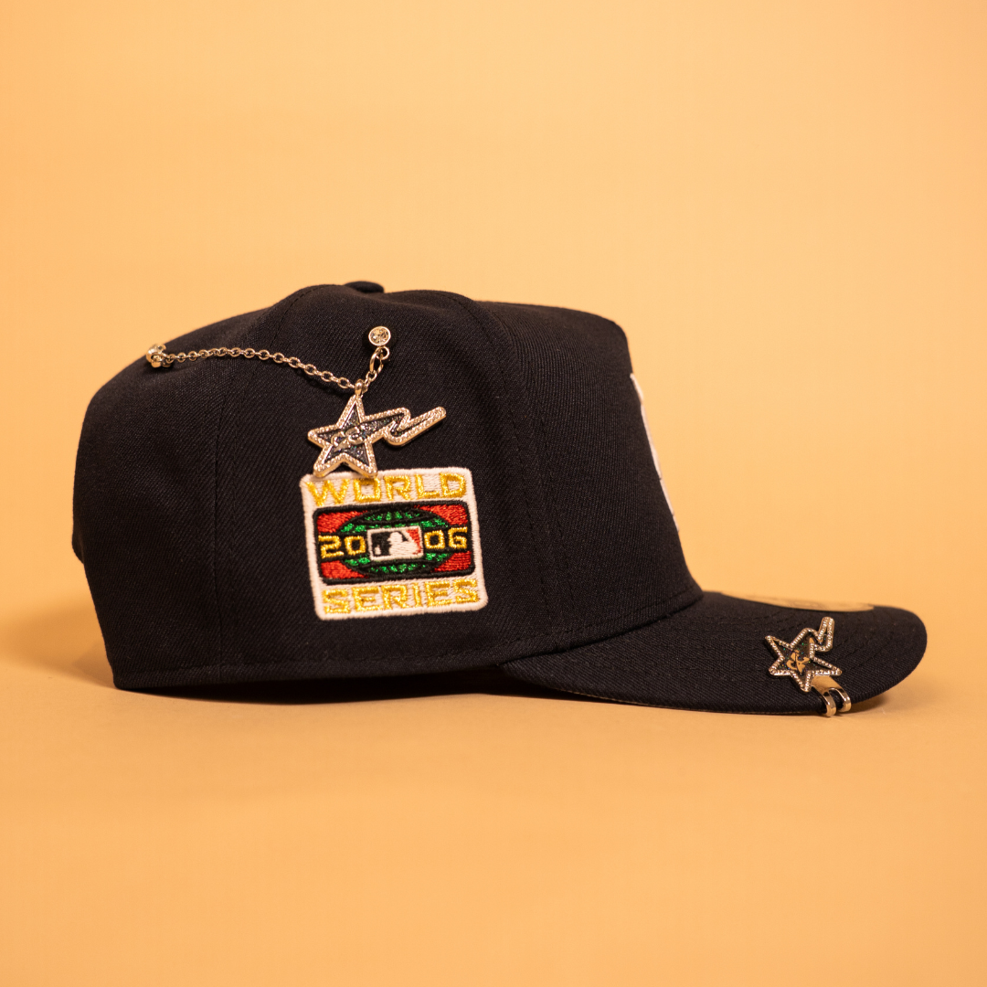 NEW ERA EXCLUSIVE 9FIFTY A-FRAME NAVY DETROIT TIGERS SNAPBACK W/ 2006 WORLD SERIES SIDE PATCH