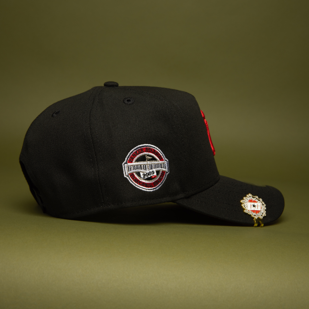 NEW ERA 9FIFTY A-FRAME BLACK NEW YORK YANKEES SNAPBACK W/ 2009 INAUGURAL SEASON SIDE PATCH