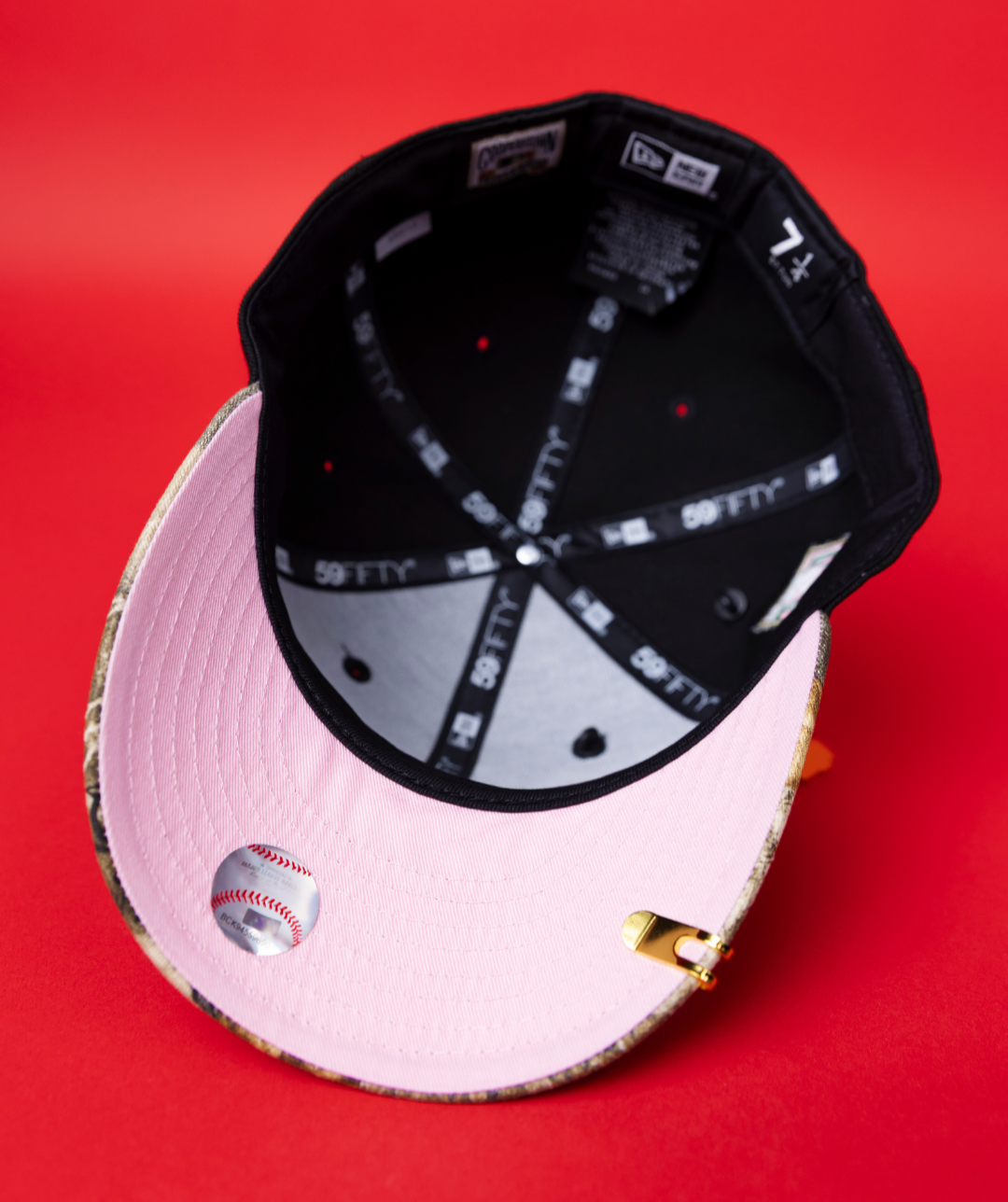 NEW ERA EXCLUSIVE 59FIFTY BLACK/ REALTREE CHICAGO WHITE SOX W/ PINK ROSES + ALL STAR GAME SIDE PATCH