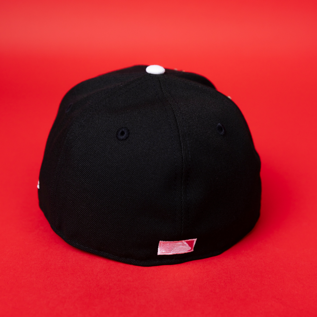 NEW ERA EXCLUSIVE 59FIFTY BLACK/SATIN MEXICO SCRIPT W/ MEXICO FLAG PATCH