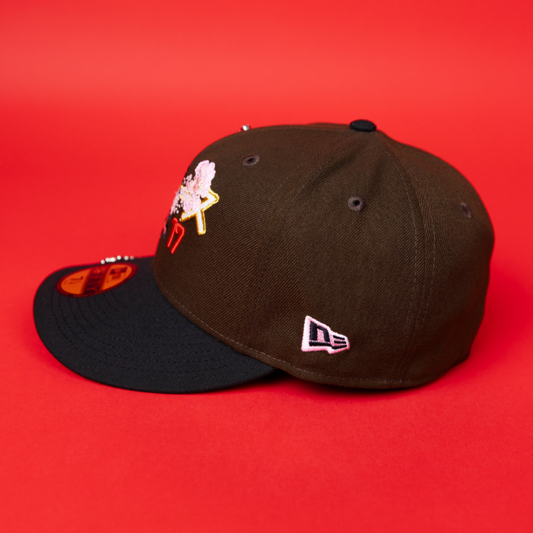 NEW ERA EXCLUSIVE 59FIFTY BROWN/ BLACK LOS ANGELES DODGERS W/ JAPANESE