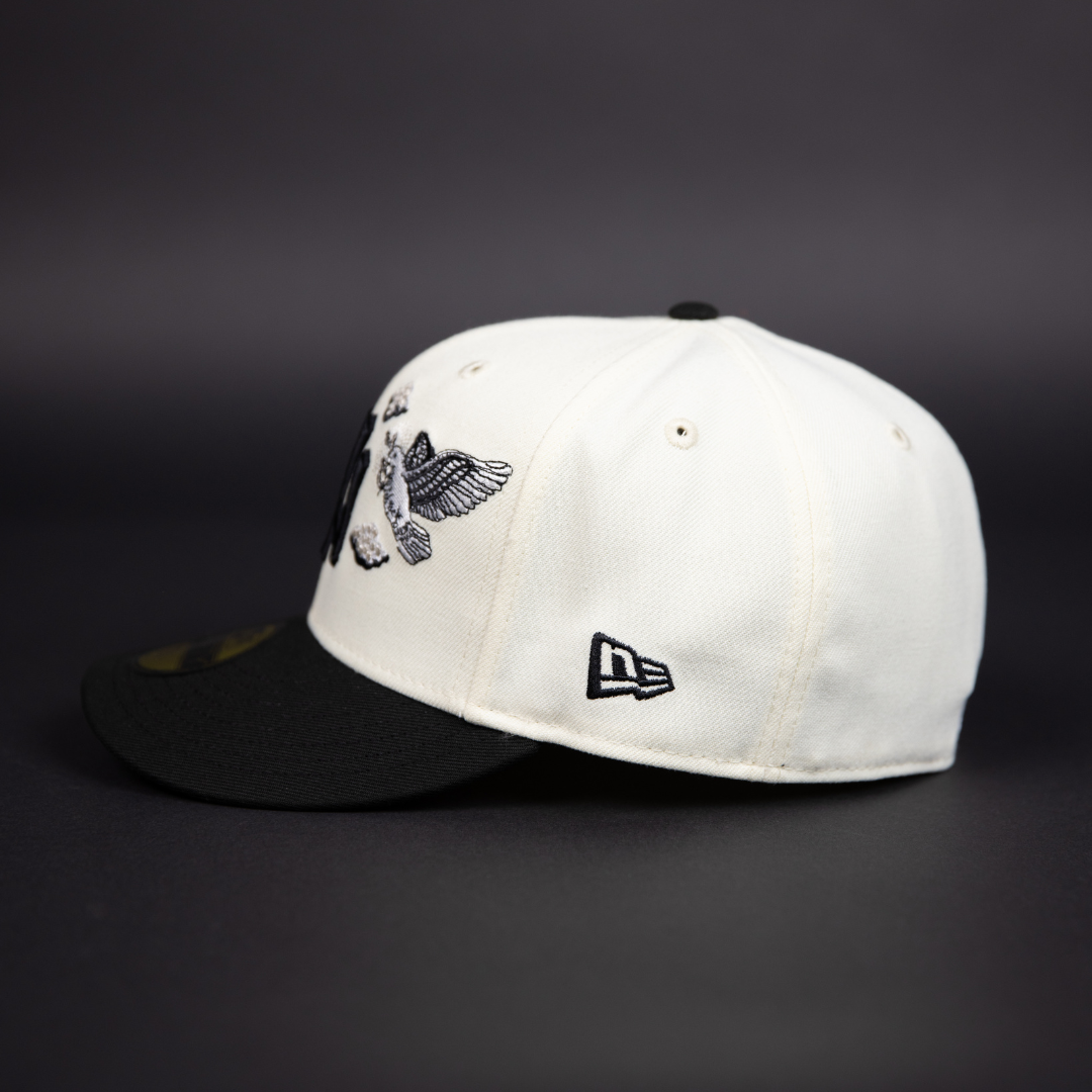 NEW ERA EXCLUSIVE 59FIFTY CHROME/ BLACK NEW YORK YANKEES "HEAVENLY CITY" W/ 2000 WORLD SERIES CHAMPIONS SIDE PATCH
