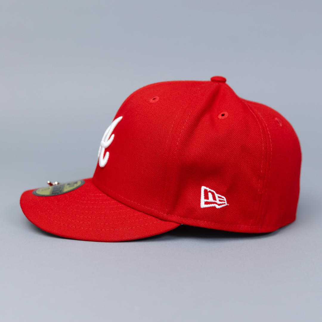 NEW ERA 59FIFTY RED ATLANTA BRAVES W/ WORLD SERIES SIDE PATCH