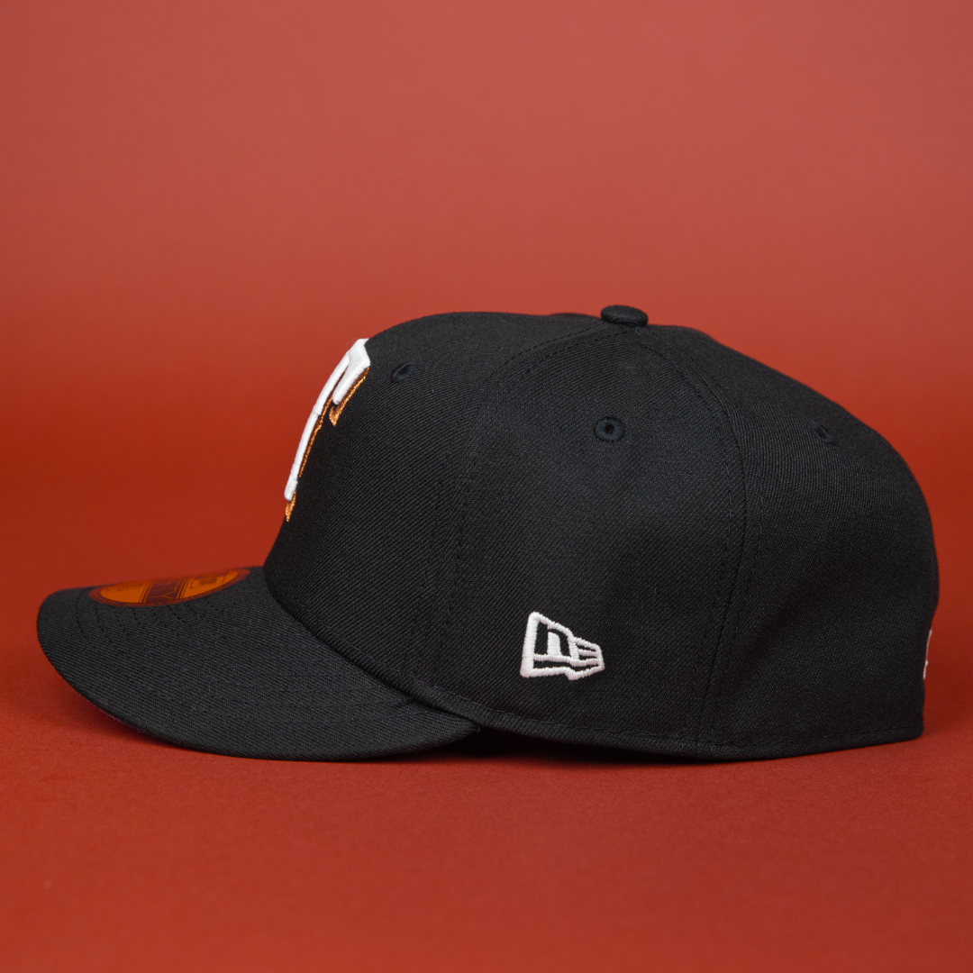 NEW ERA EXCLUSIVE 59FIFTY BLACK TEXAS RANGERS W/ FINAL SEASON SIDE PATCH