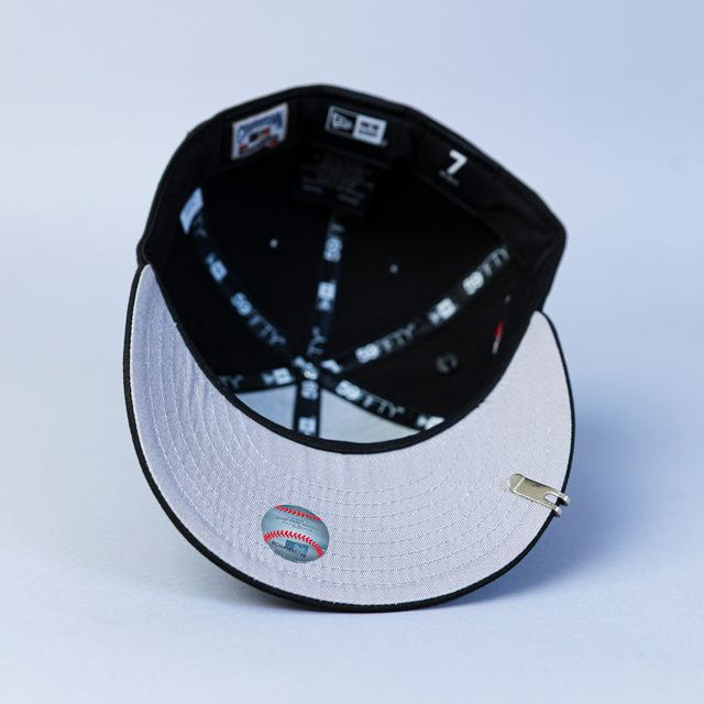 NEW ERA EXCLUSIVE 59FIFTY BLACK TORONTO BLUEJAYS W/ 10TH SEASON SIDE PATCH
