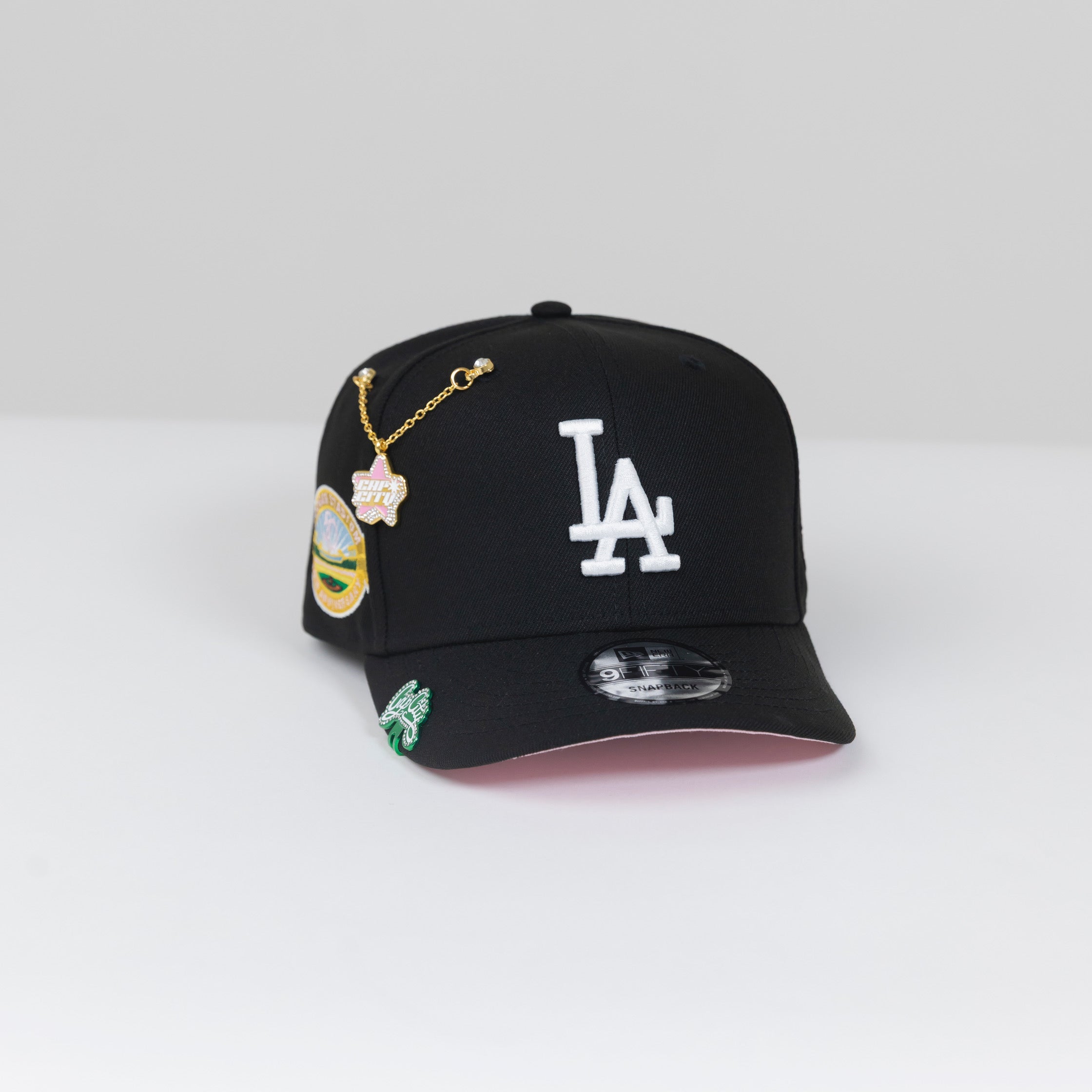 SNAPBACK 9FIFTY CAQUI/AZUL EXCLUSIVO DE NEW ERA LOS ANGELES DODGERS CON PARCHE LATERAL DE LA 75.ª SERIE MUNDIAL 
