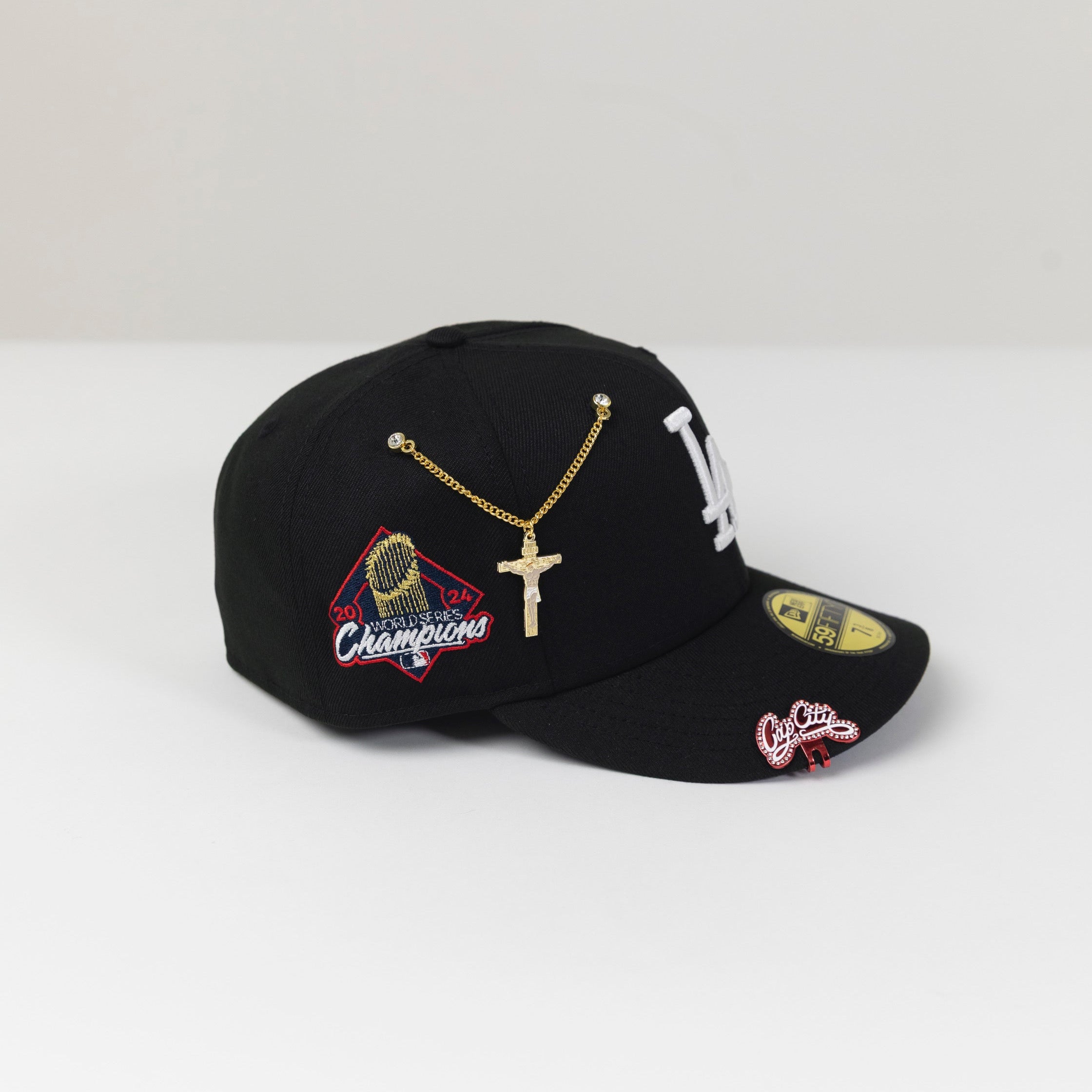NEW ERA 59FIFTY BLACK LOS ANGELES DODGERS W/ 2024 WORLD SERIES CHAMPIONS SIDE PATCH