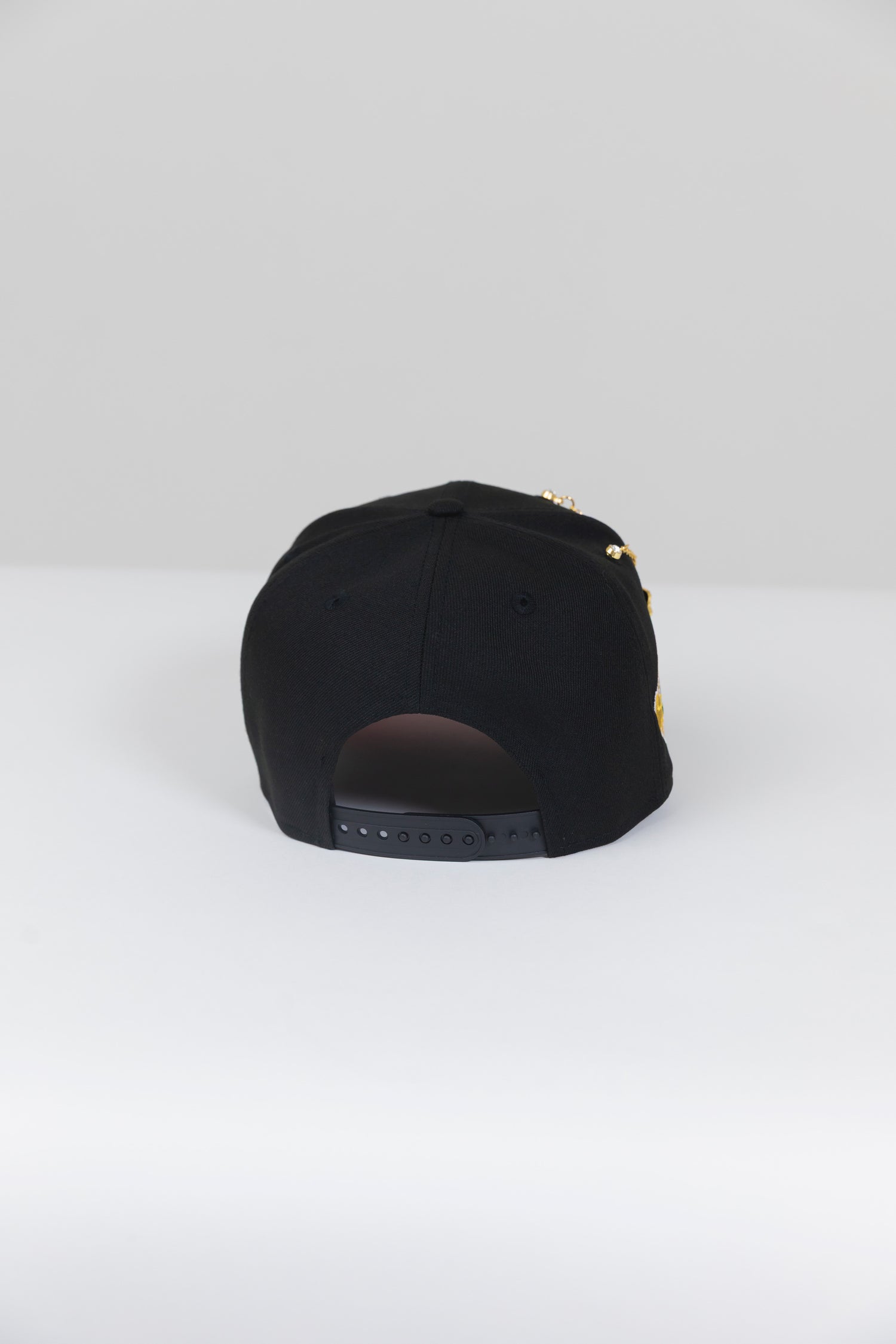 NEW ERA EXCLUSIVE 9FIFTY BLACK LOS ANGELES DODGERS SNAPBACK W/ 50TH ANNIVERSARY SIDE PATCH