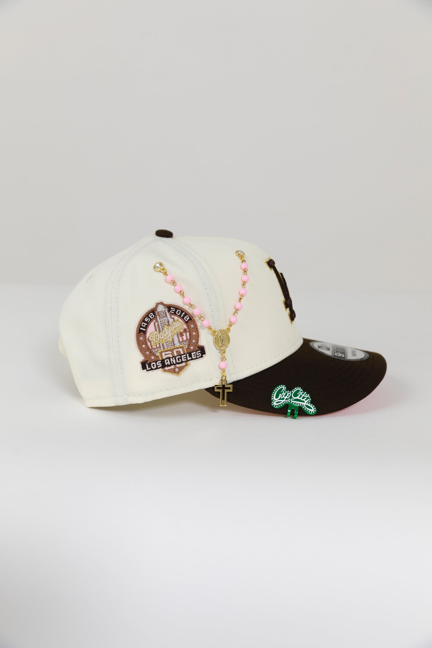 NEW ERA EXCLUSIVE 9FIFTY CHROME/ WALNUT LOS ANGELES DODGERS SNAPBACK W/ 60TH ANNIVERSARY SIDE PATCH