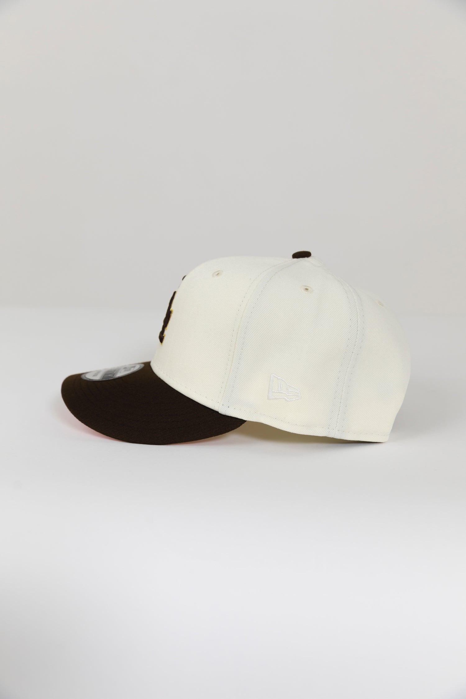 NEW ERA EXCLUSIVE 9FIFTY CHROME/ WALNUT LOS ANGELES DODGERS SNAPBACK W/ 60TH ANNIVERSARY SIDE PATCH