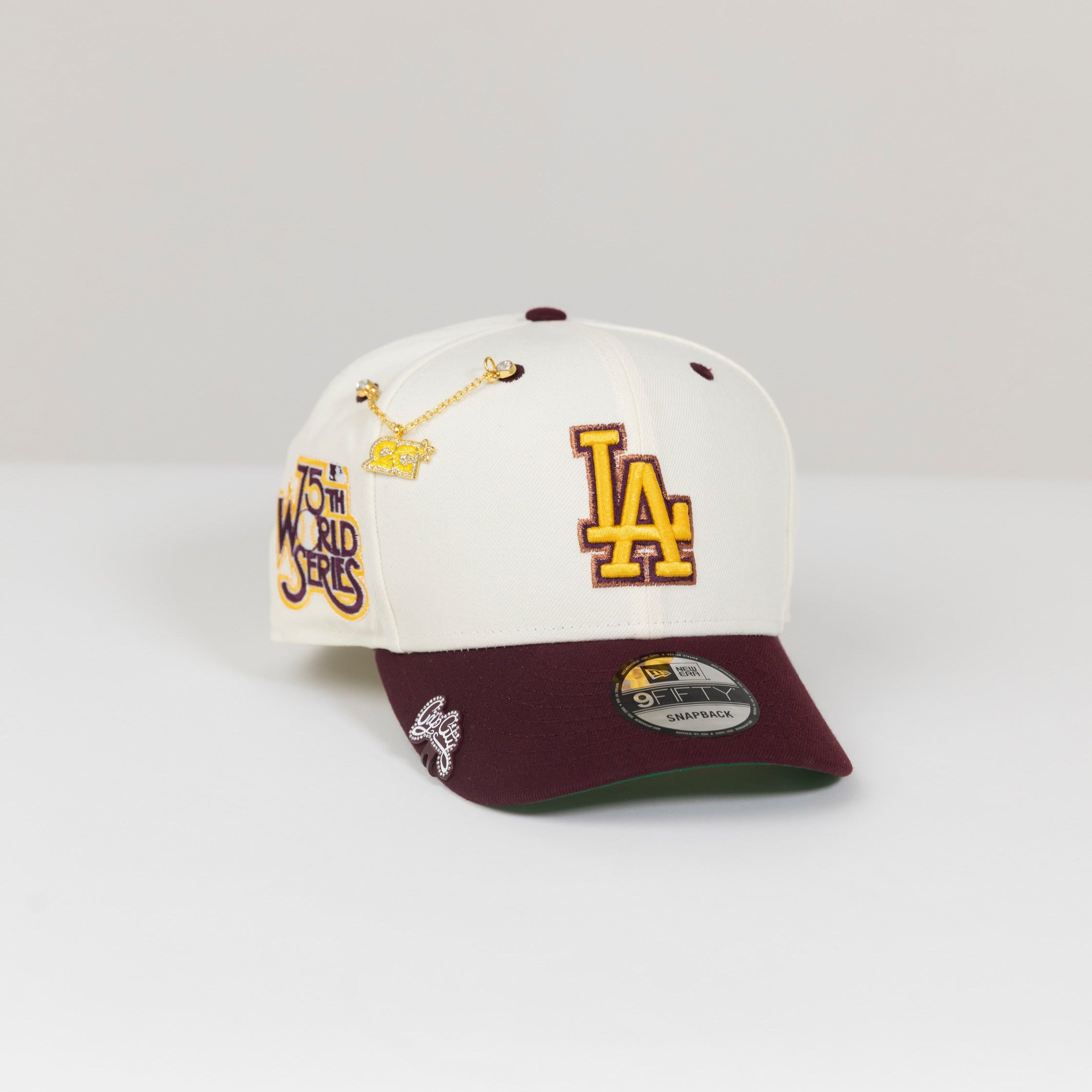 NEW ERA EXCLUSIVE 9FIFTY CHROME/ BURGUNDY LOS ANGELES DODGERS SNAPBACK W/ 75TH WORLD SERIES SIDE PATCH