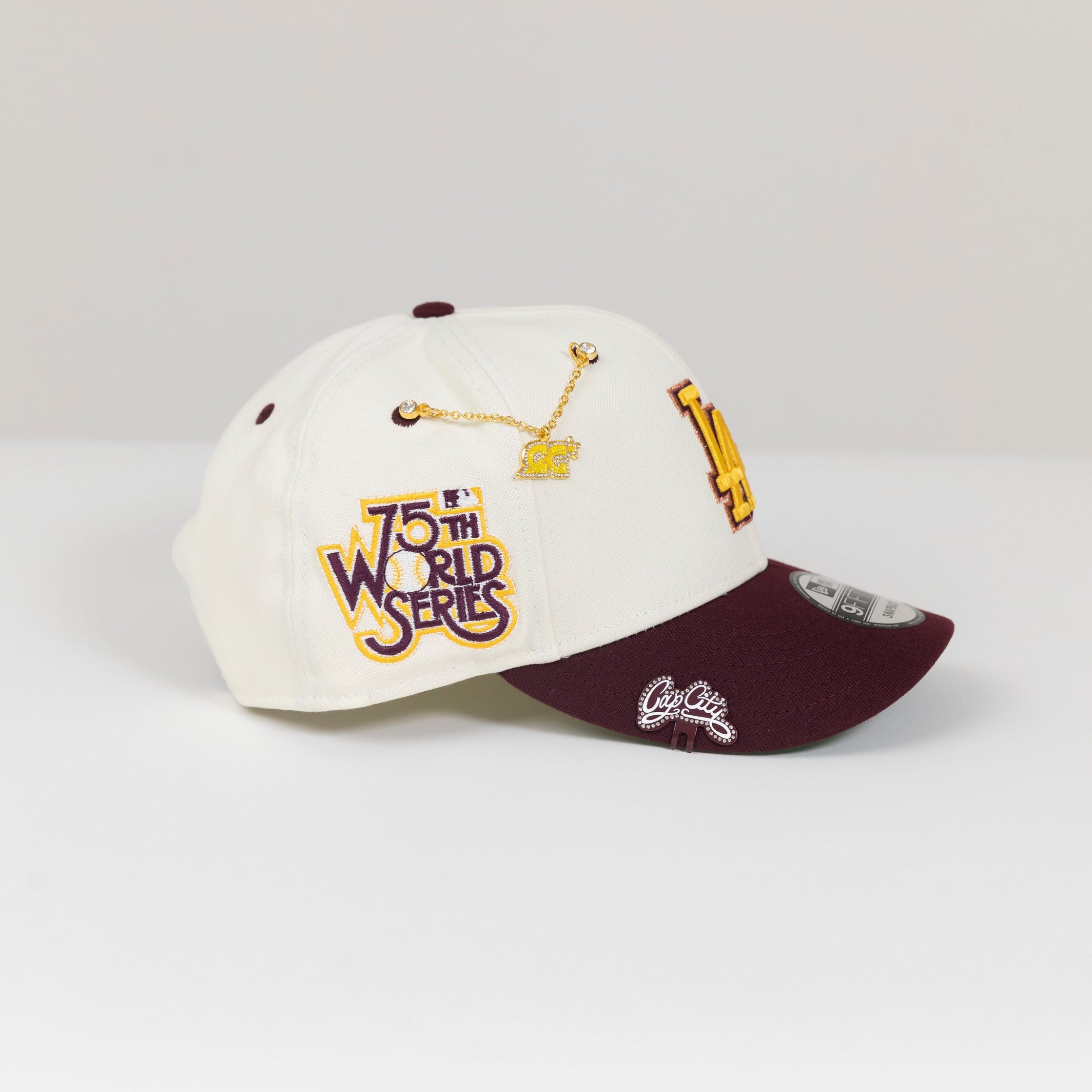 NEW ERA EXCLUSIVE 9FIFTY CHROME/ BURGUNDY LOS ANGELES DODGERS SNAPBACK W/ 75TH WORLD SERIES SIDE PATCH