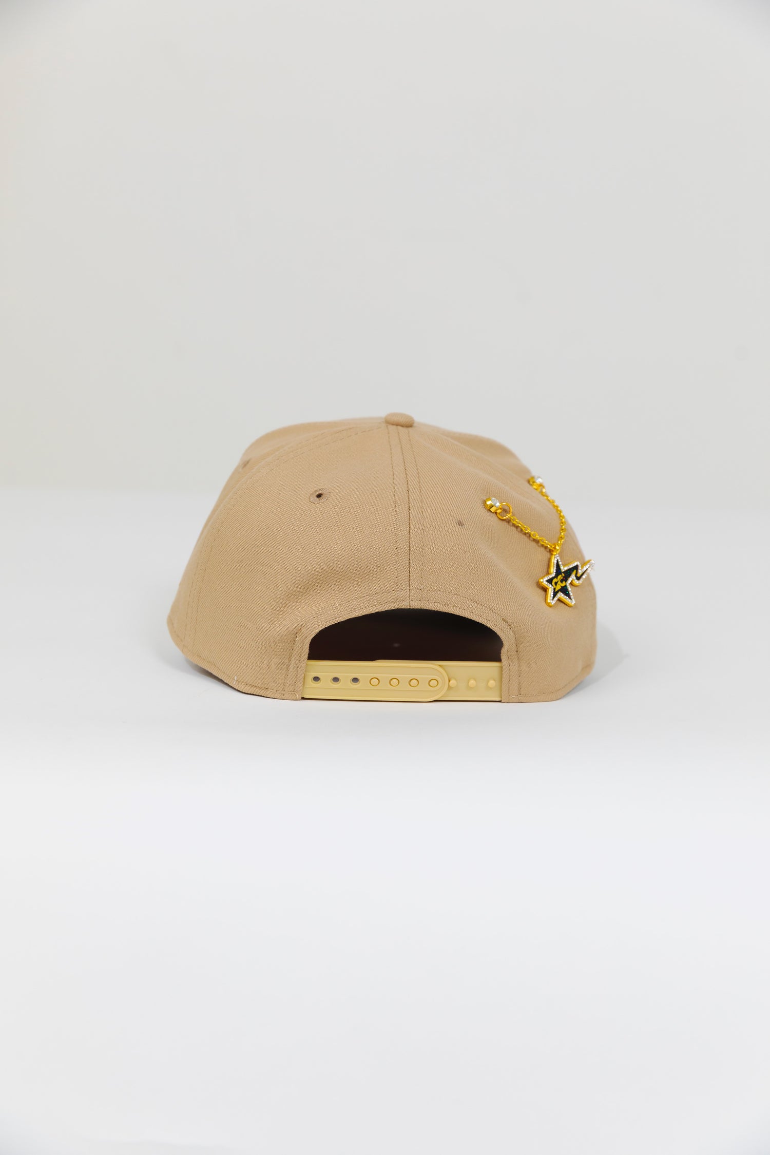 NEW ERA EXCLUSIVE 9FIFTY A-FRAME LIGHT KHAKI LOS ANGELES DODGERS W/ 100TH ANNIVERSARY SIDE PATCH