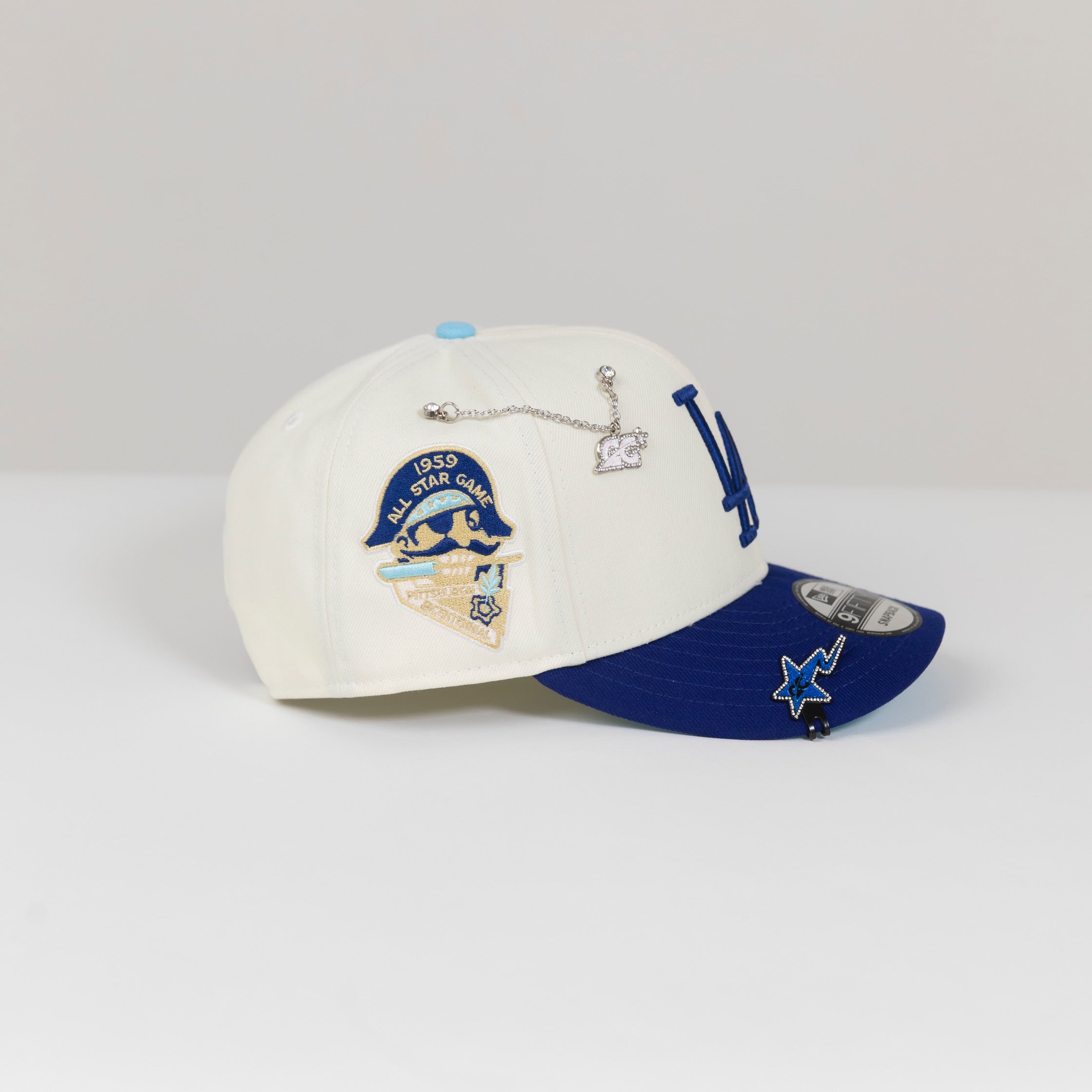 SNAPBACK 9FIFTY CAQUI/AZUL EXCLUSIVO DE NEW ERA LOS ANGELES DODGERS CON PARCHE LATERAL DE LA 75.ª SERIE MUNDIAL 
