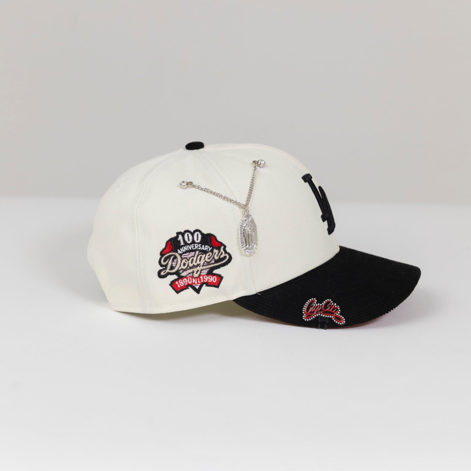 NEW ERA EXCLUSIVE 9FIFTY CHROME/ CORDUROY LOS ANGELES DODGERS SNAPBACK W/ 100TH ANNIVERSARY SIDE PATCH