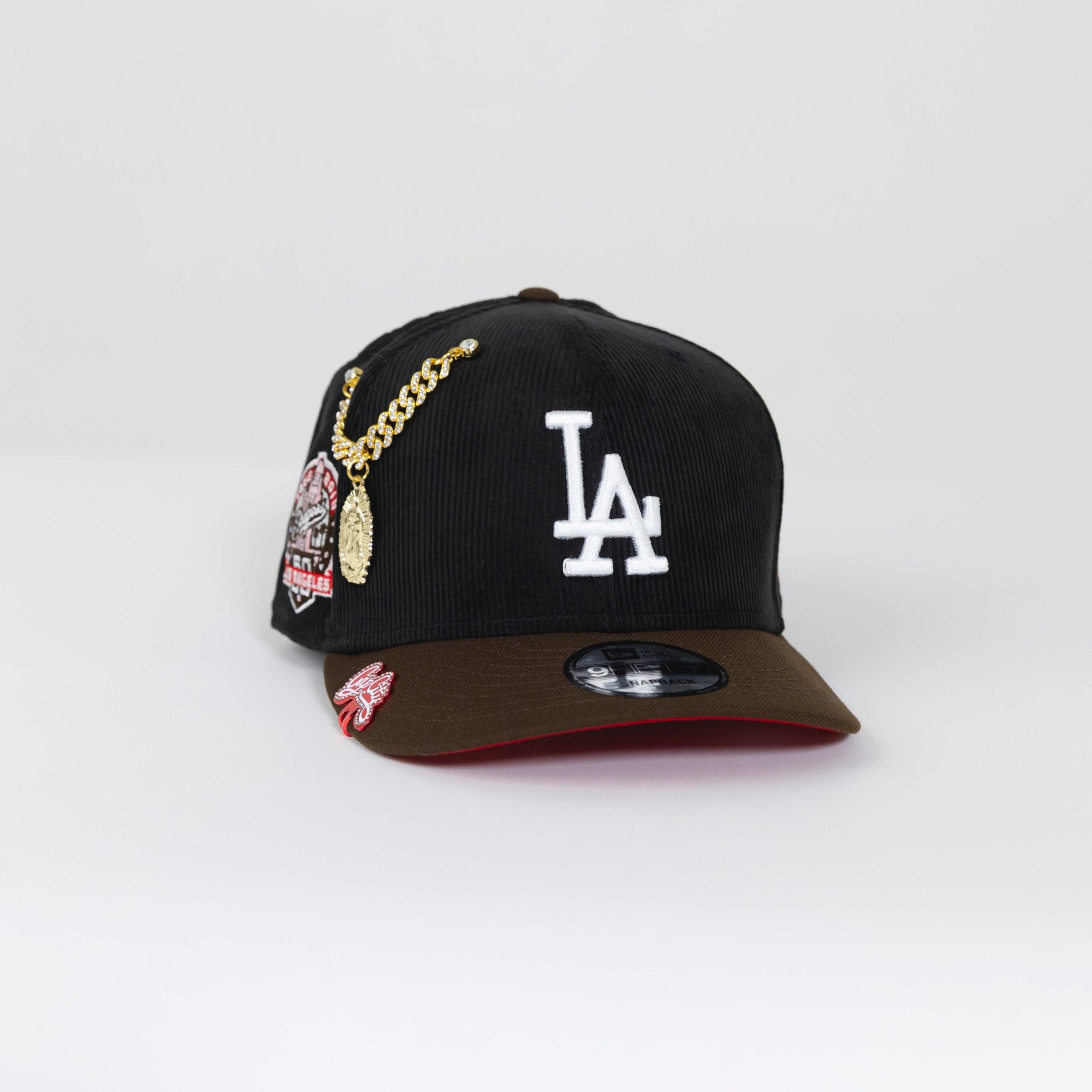 SNAPBACK 9FIFTY DE PANA/NOGAL EXCLUSIVO DE NEW ERA LOS ANGELES DODGERS CON PARCHE DEL 60 ANIVERSARIO 