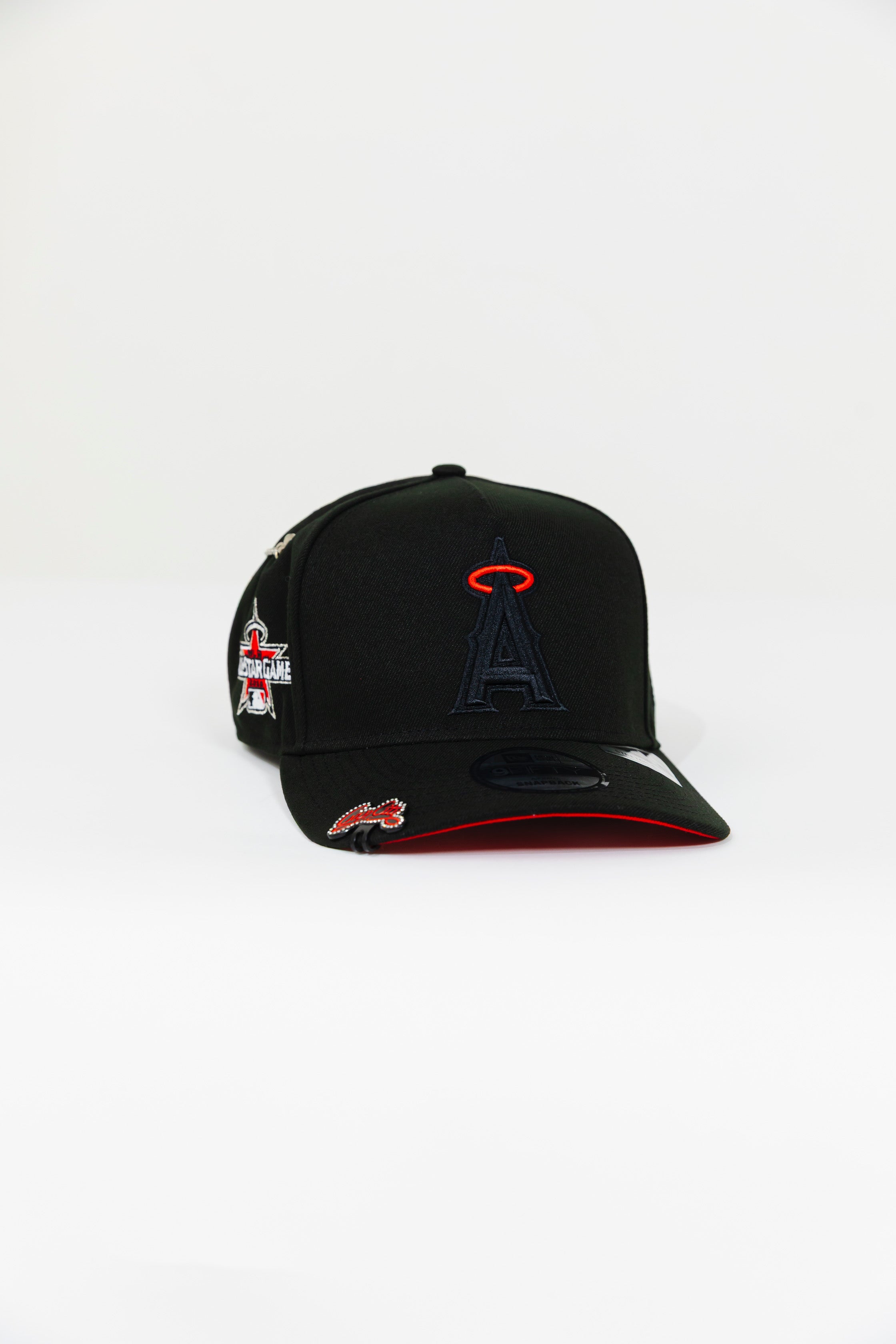NEW ERA 9FIFTY A-FRAME BLACKED OUT ANAHEIM ANGELS SNAPBACK W/ 2010 ALL STAR GAME SIDE PATCH