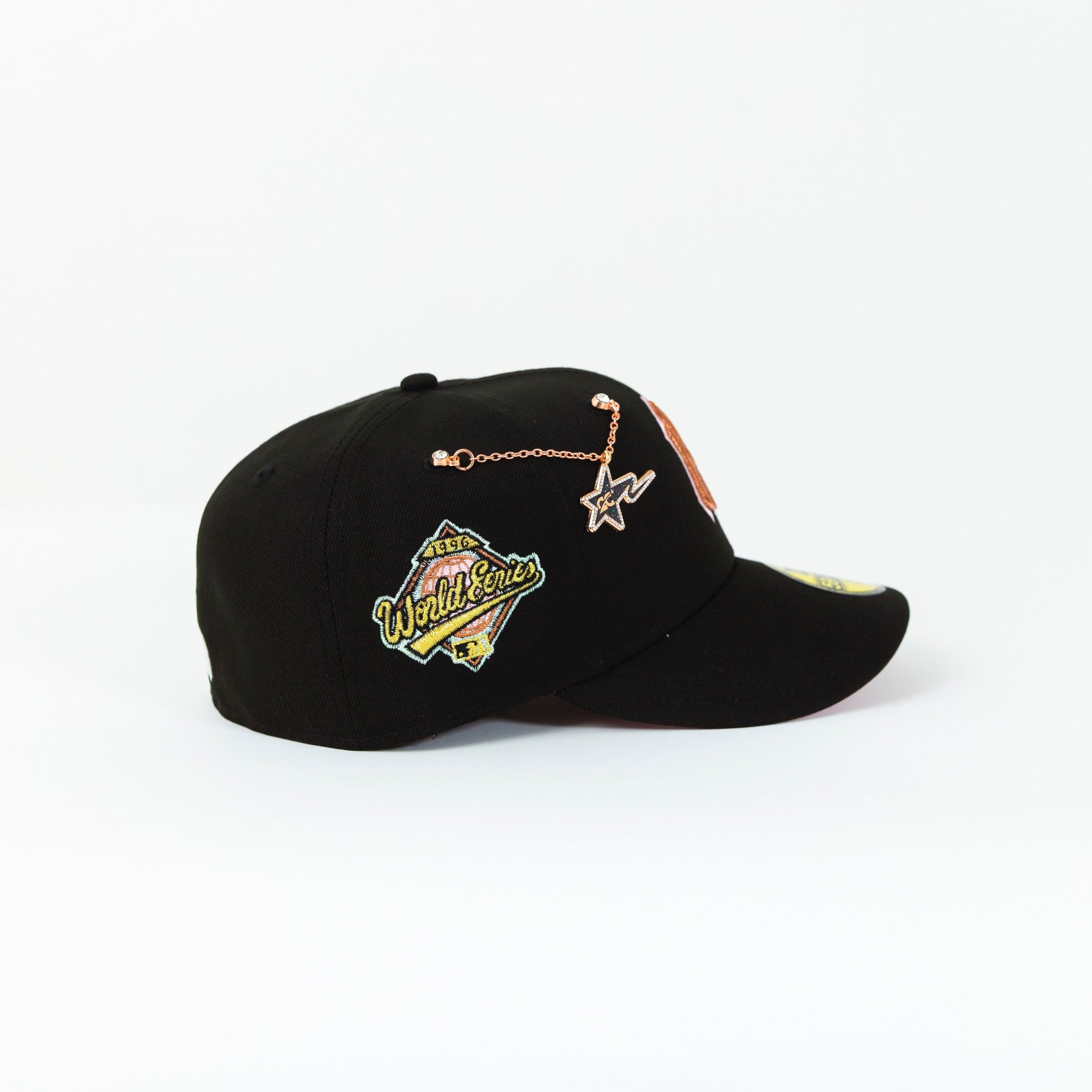 NEW ERA EXCLUSIVE 59FIFTY BLACK NEW YORK YANKEES W/ 2001 WORLD SERIES SIDE PATCH