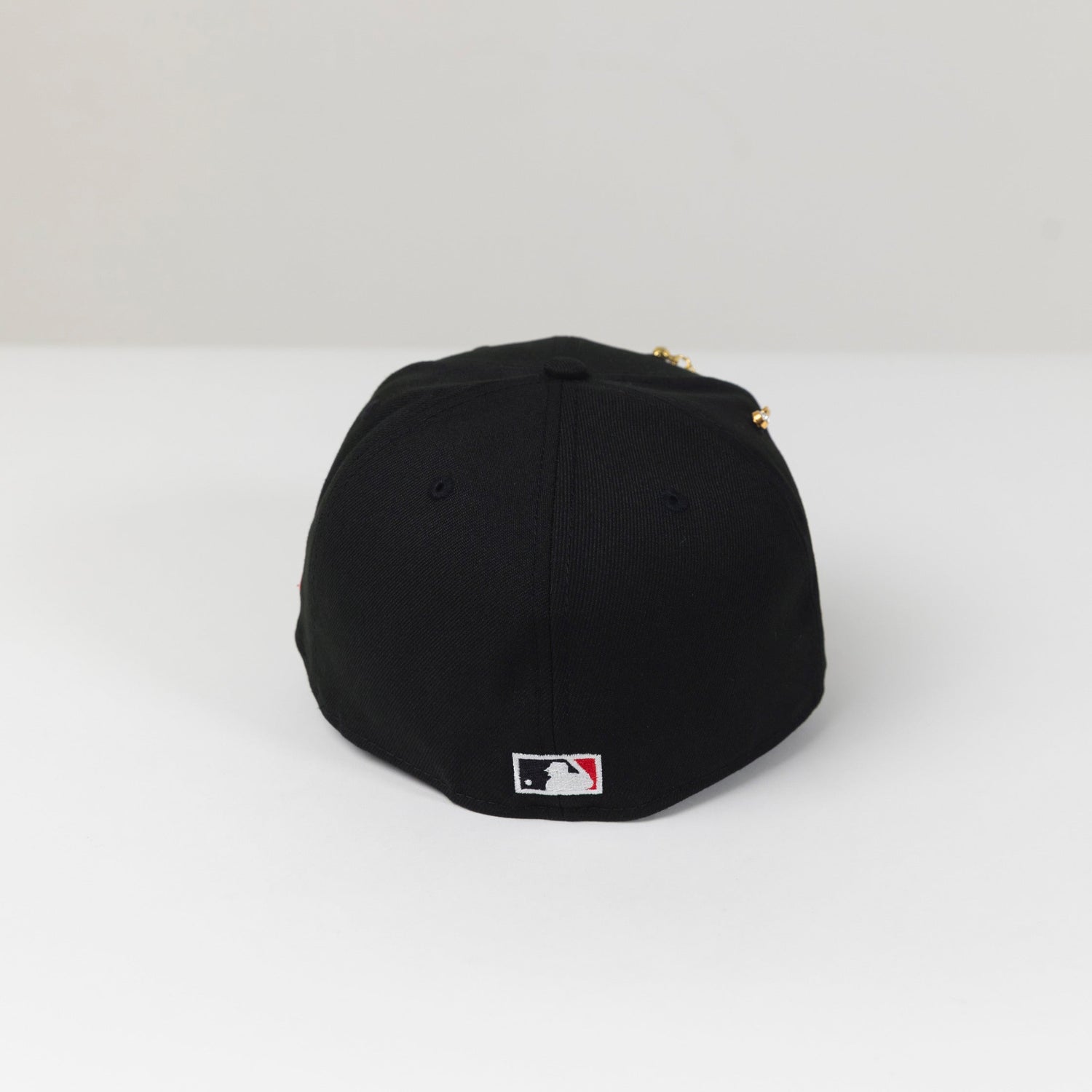 NEW ERA 59FIFTY BLACK LOS ANGELES DODGERS W/ 60TH ANNIVERSARY SIDE PATCH