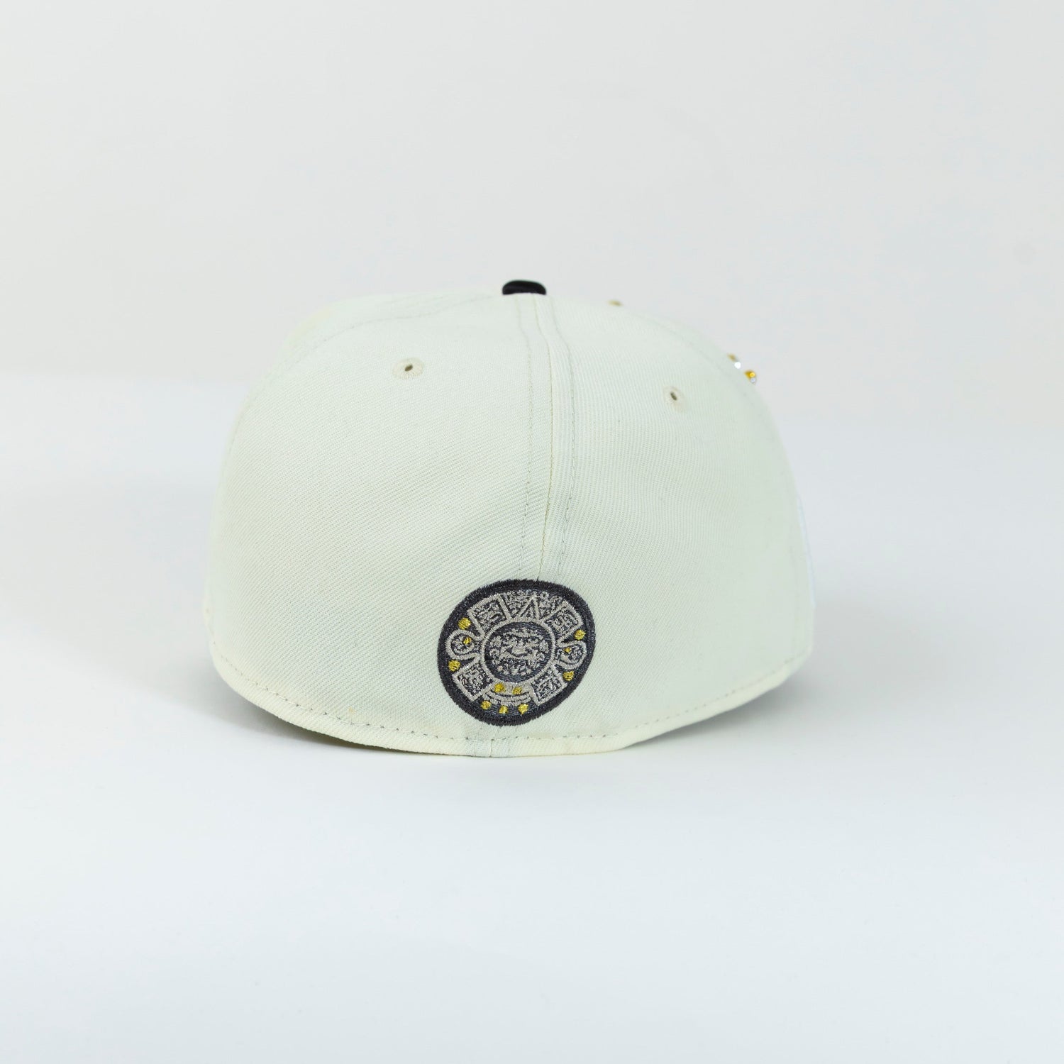 NEW ERA EXCLUSIVE 59FIFTY CHROME/ SATIN MEXICO W/ MEXICO FLAG SDE PATCH