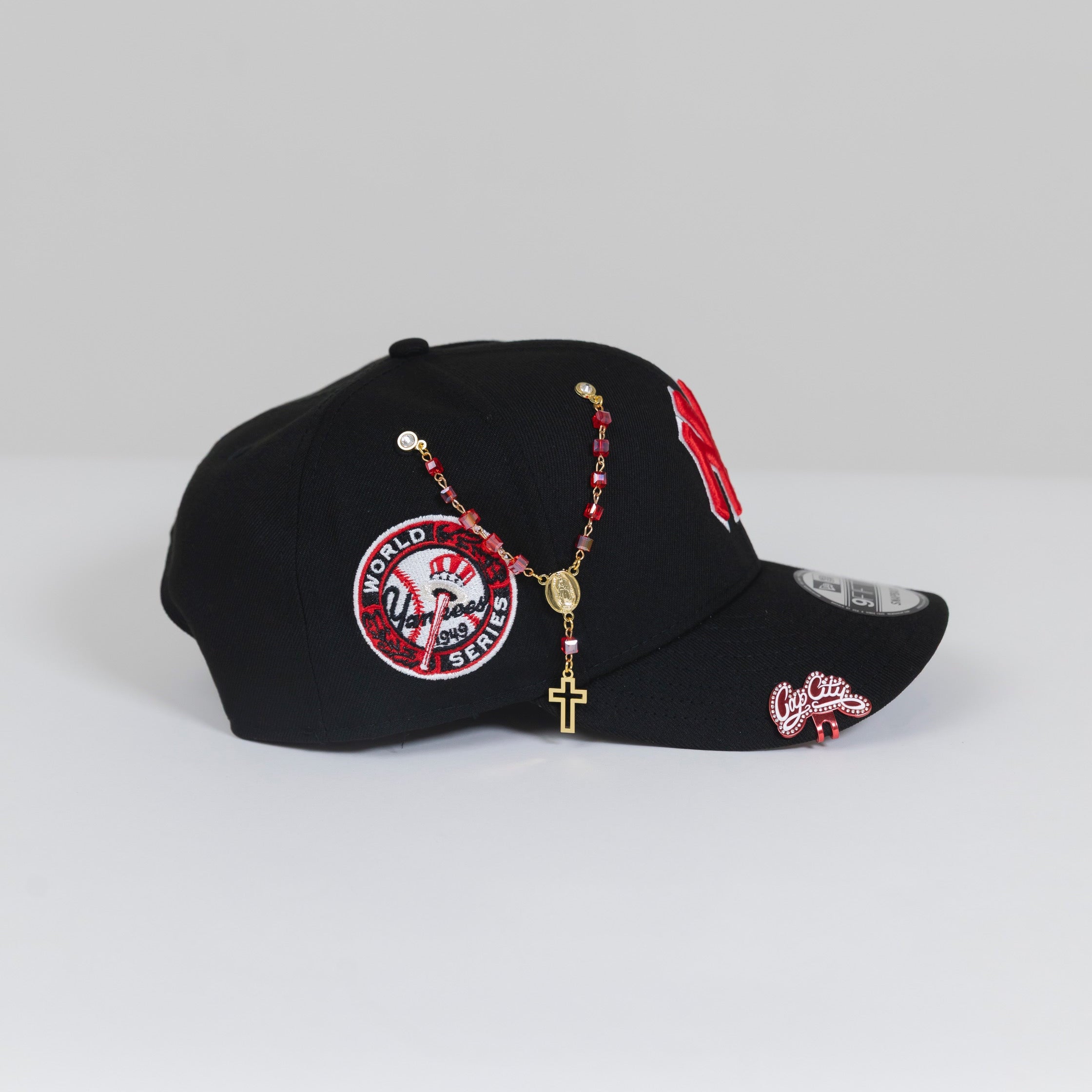 NEW ERA EXCLUSIVE 9FIFTY BLACK NEW YORK YANKEES SNAPBACK W/ 1949 WORLD SERIES SIDE PATCH