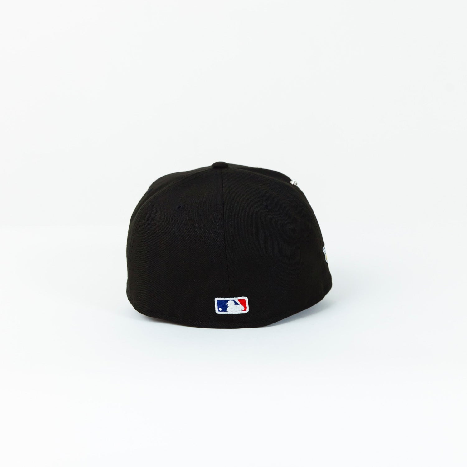 NEW ERA 59FIFTY BLACK LOS ANGELES DODGERS SCRIPT W/ 2024 WORLD SERIES CHAMPIONS SIDE PATCH