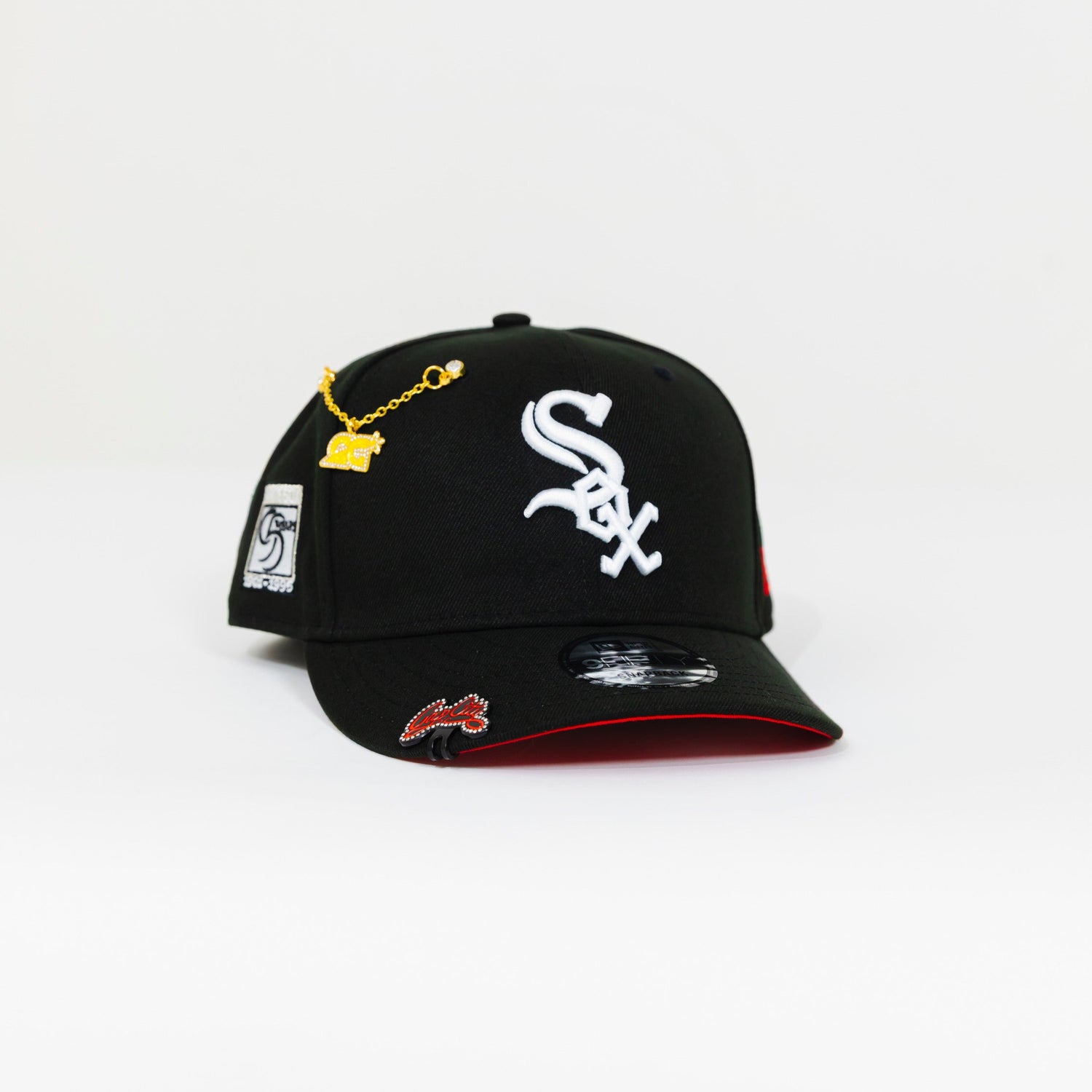 NEW ERA EXCLUSIVE 9FIFTY BLACK CHICAGO WHITE SOX SNAPBACK W/ 95TH ANNIVERSARY SIDE PATCH