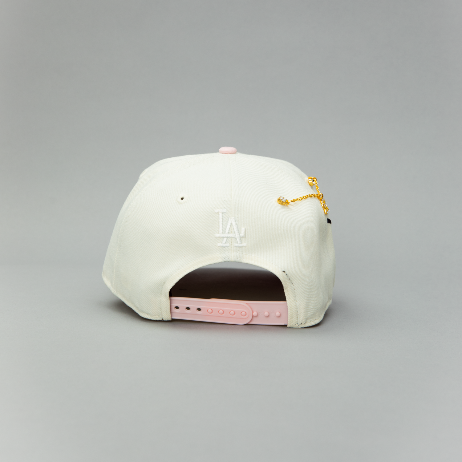 NEW ERA EXCLUSIVE 9FIFTY A-FRAME CHROME/ BLACK LOS ANGELES DODGERS JAPANESE SCRIPT W/ SHOHEI OHTANI 50-50 CLUB SIDE PATCH