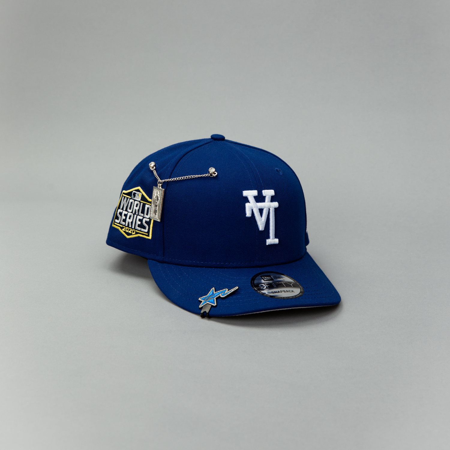 NEW ERA EXCLUSIVE 9FIFTY BLUE UPSIDE DOWN LOS ANGELES DODGERS SNAPBACK W/ 2020 WORLD SERIES SIDE PATCH