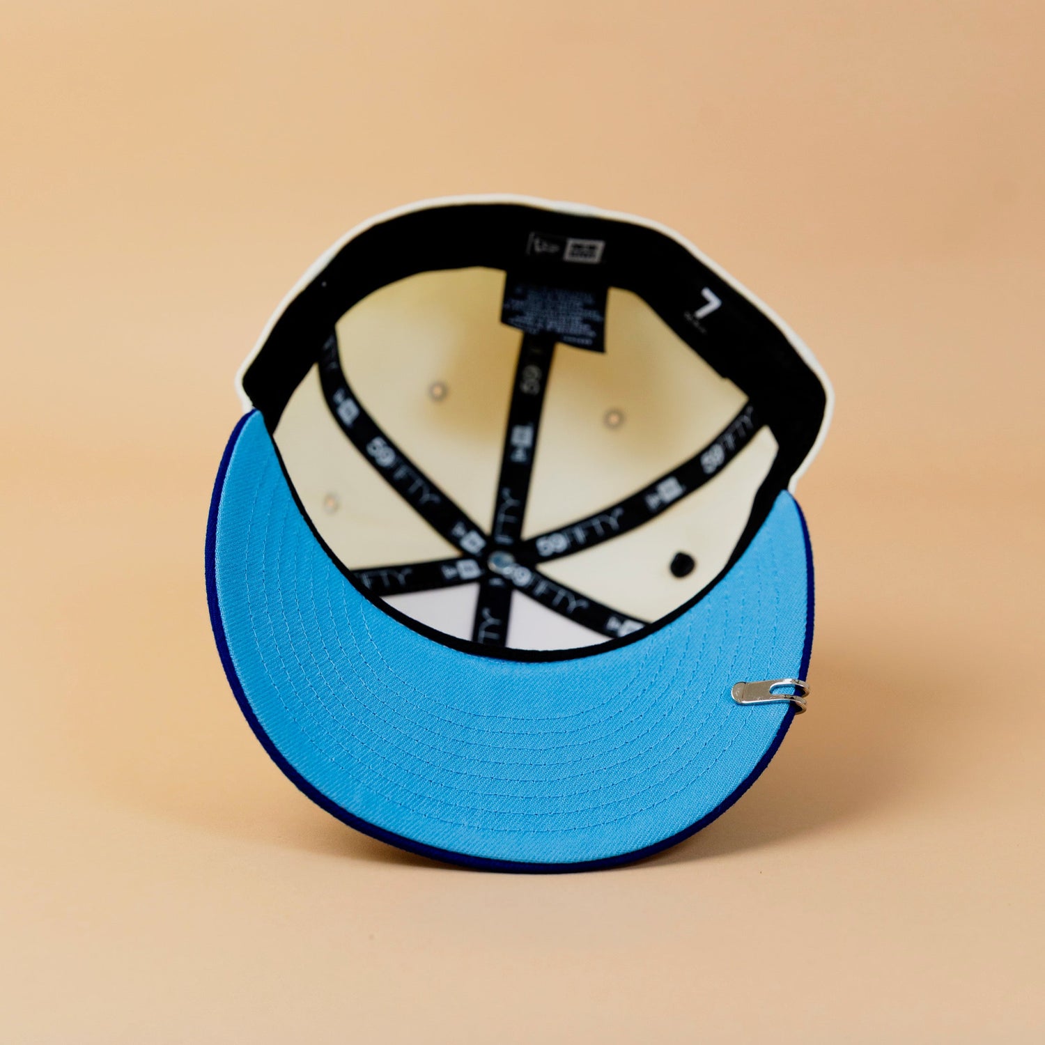 NEW ERA EXCLUSIVE 59FIFTY CHROME/ BLUE MEXICO 2025 WORLD BASEBALL CLASSIC W/ MEXICO FLAG SIDE PATCH