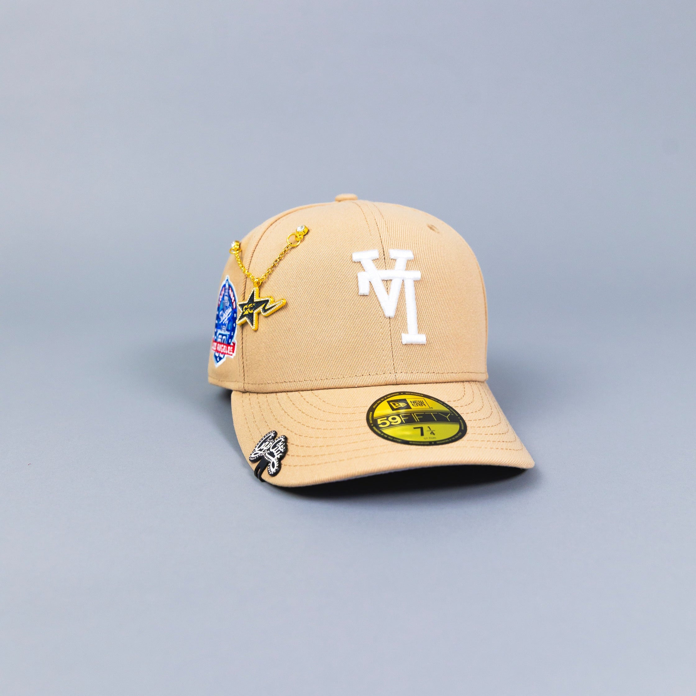 NEW ERA EXCLUSIVE 59FIFTY LIGHT KHAKI UPSIDE DOWN LOS ANGELES DODGERS W/ 60TH ANNIVERSARY SIDE PATCH