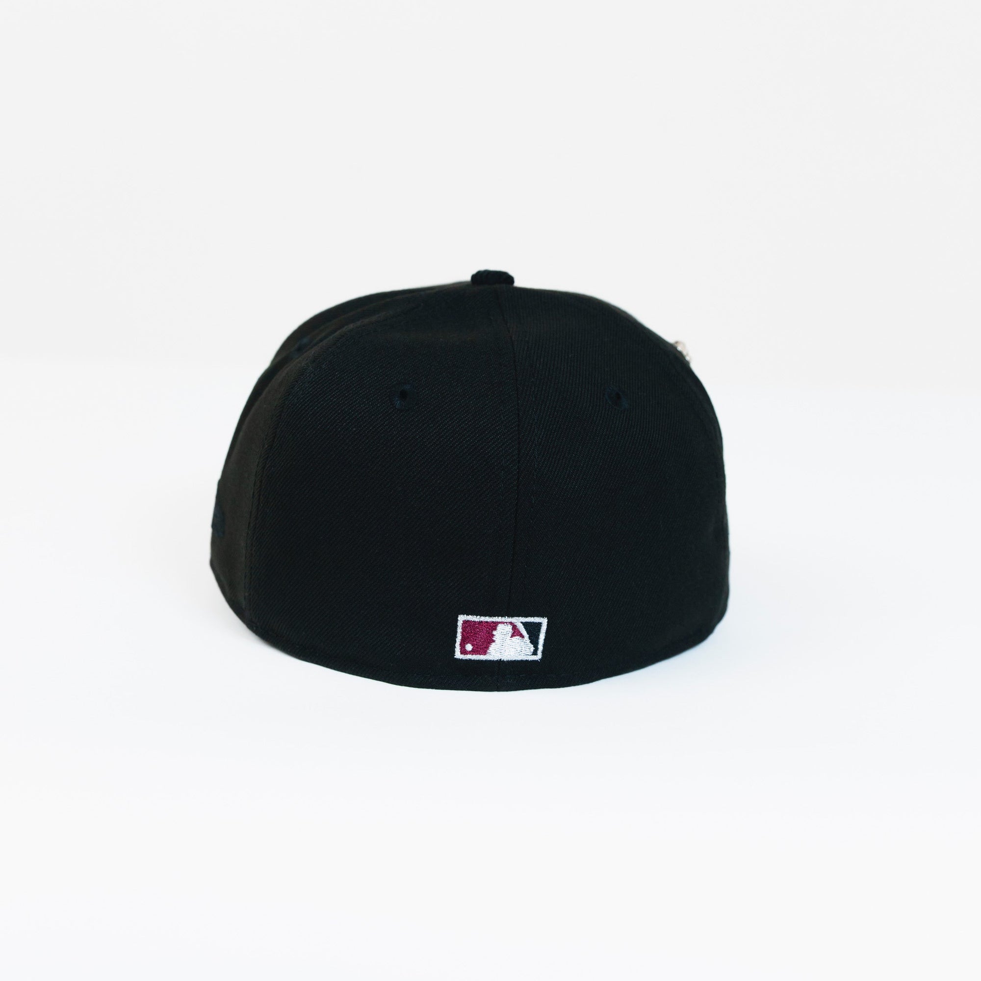 NEW ERA 59FIFTY BLACK/ CORDUROY ATLANTA BRAVES W/ 2021 WORLD SERIES SIDE PATCH